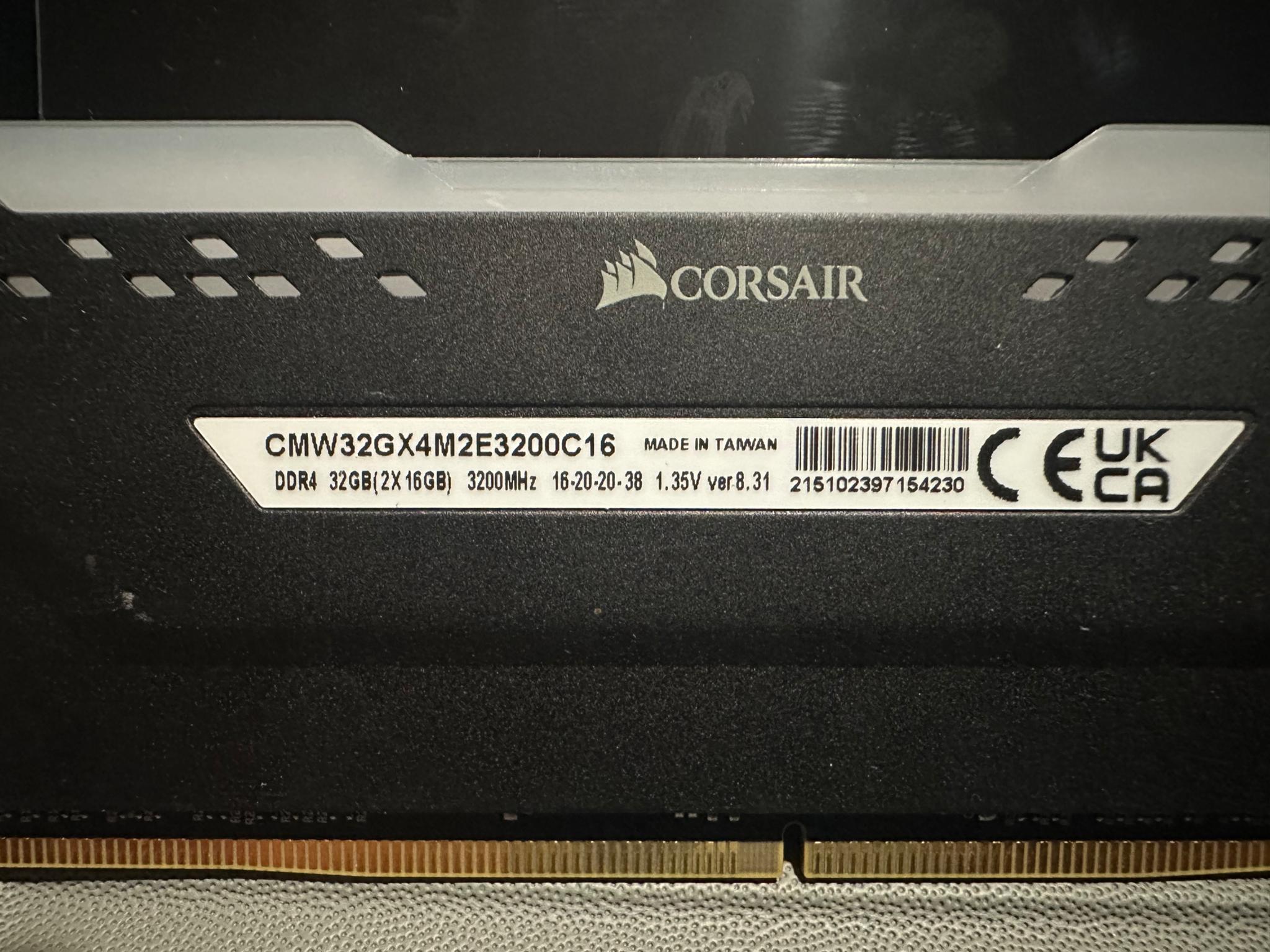 Corsair 2x16