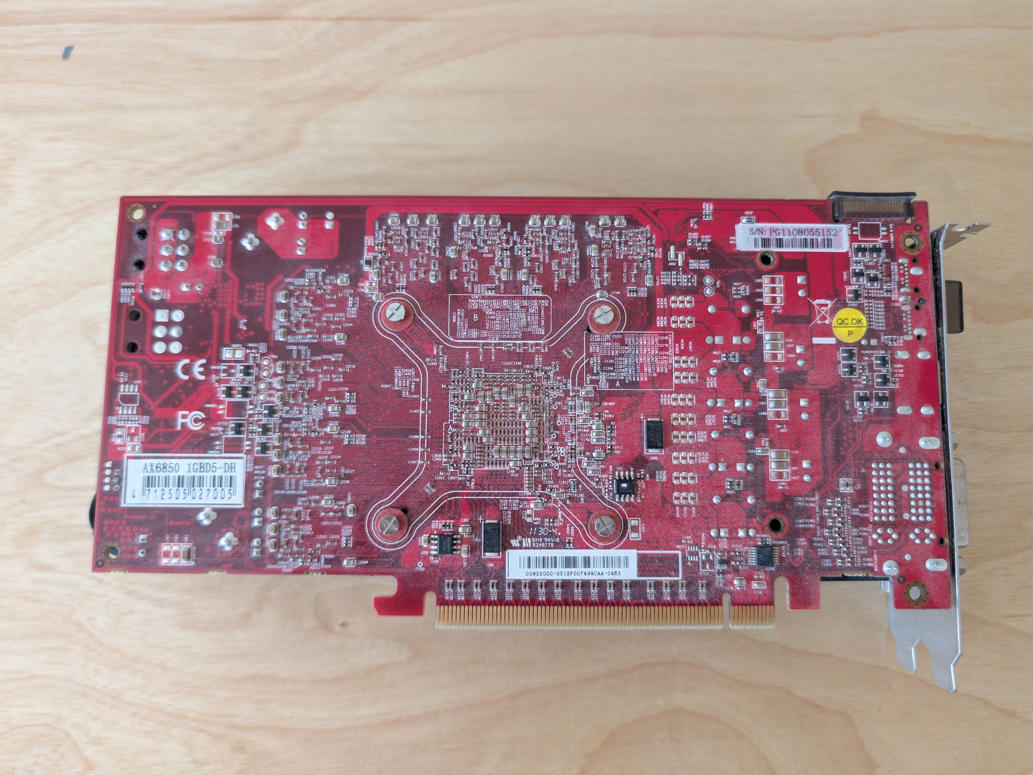 [All-AMD Retro Build] Phenom II X4 955 | Radeon HD 6850 | 8GB RAM | 256GB SSD | Hyper 212