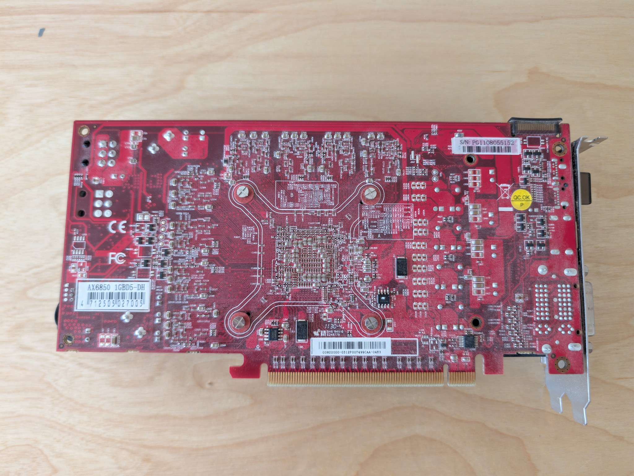 [All-AMD Retro Build] Phenom II X4 955 | Radeon HD 6850 | 8GB RAM | 256GB SSD | Hyper 212