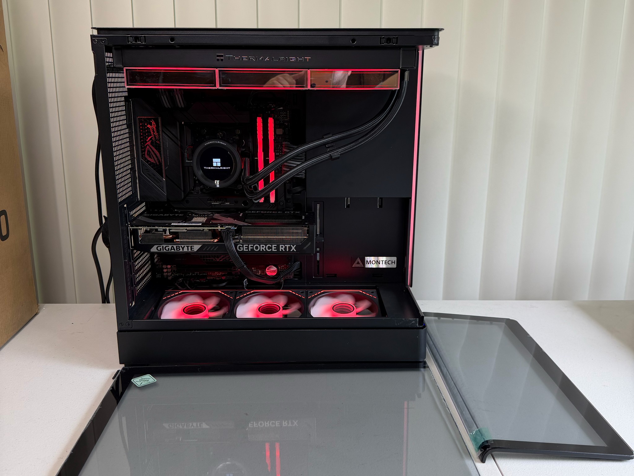 Cinder Ascent ROG AM5 Gaming PC AMD 7500X3D RTX 5070 32GB DDR5 1TB NVMe Gen4