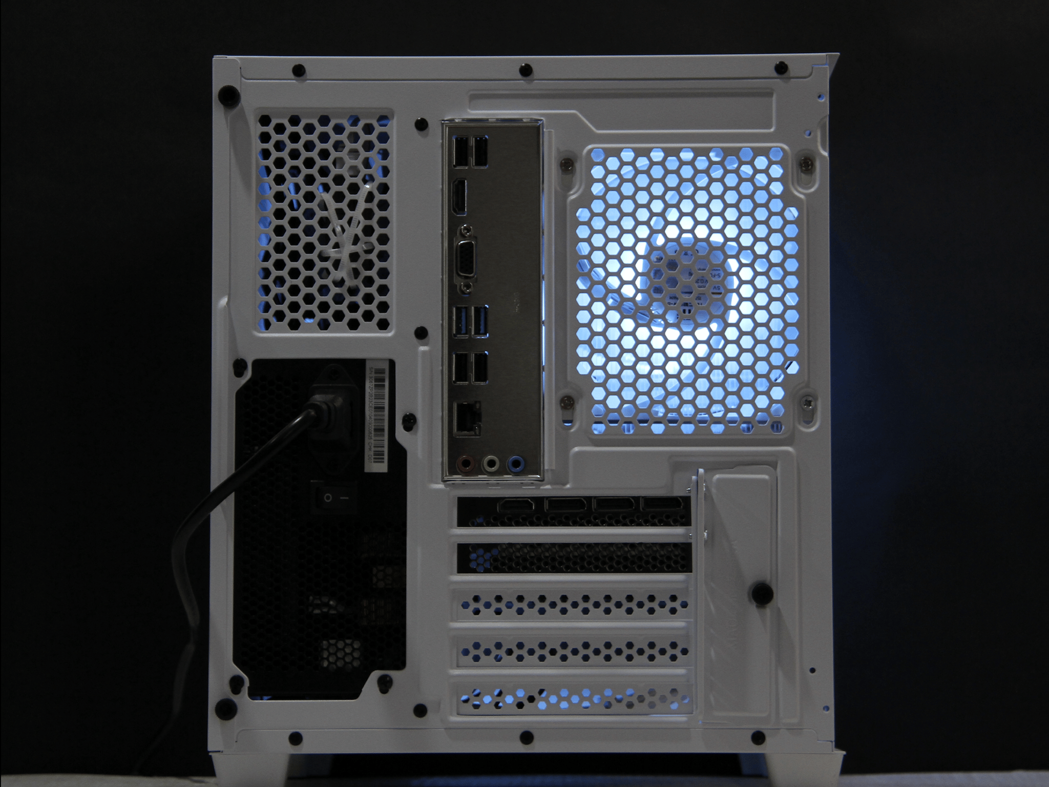 RTX 3080, Ryzen 7 3700X, 32GB DDR4, 1TB NVMe SSD, WiFi - Custom Gaming PC