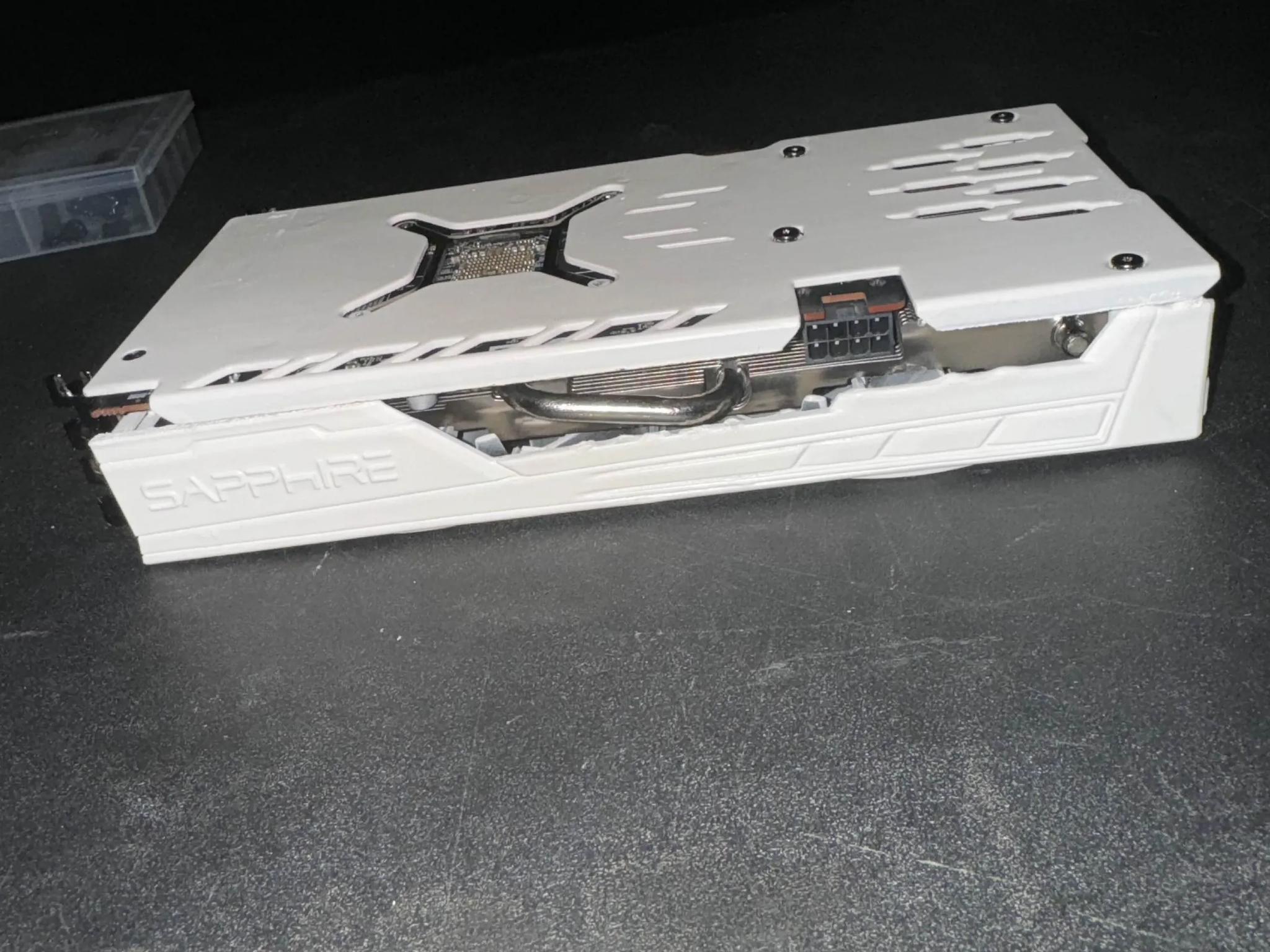 Sapphire PULSE BE Radeon RX 5600 XT 6 GB (White Custom Painted)