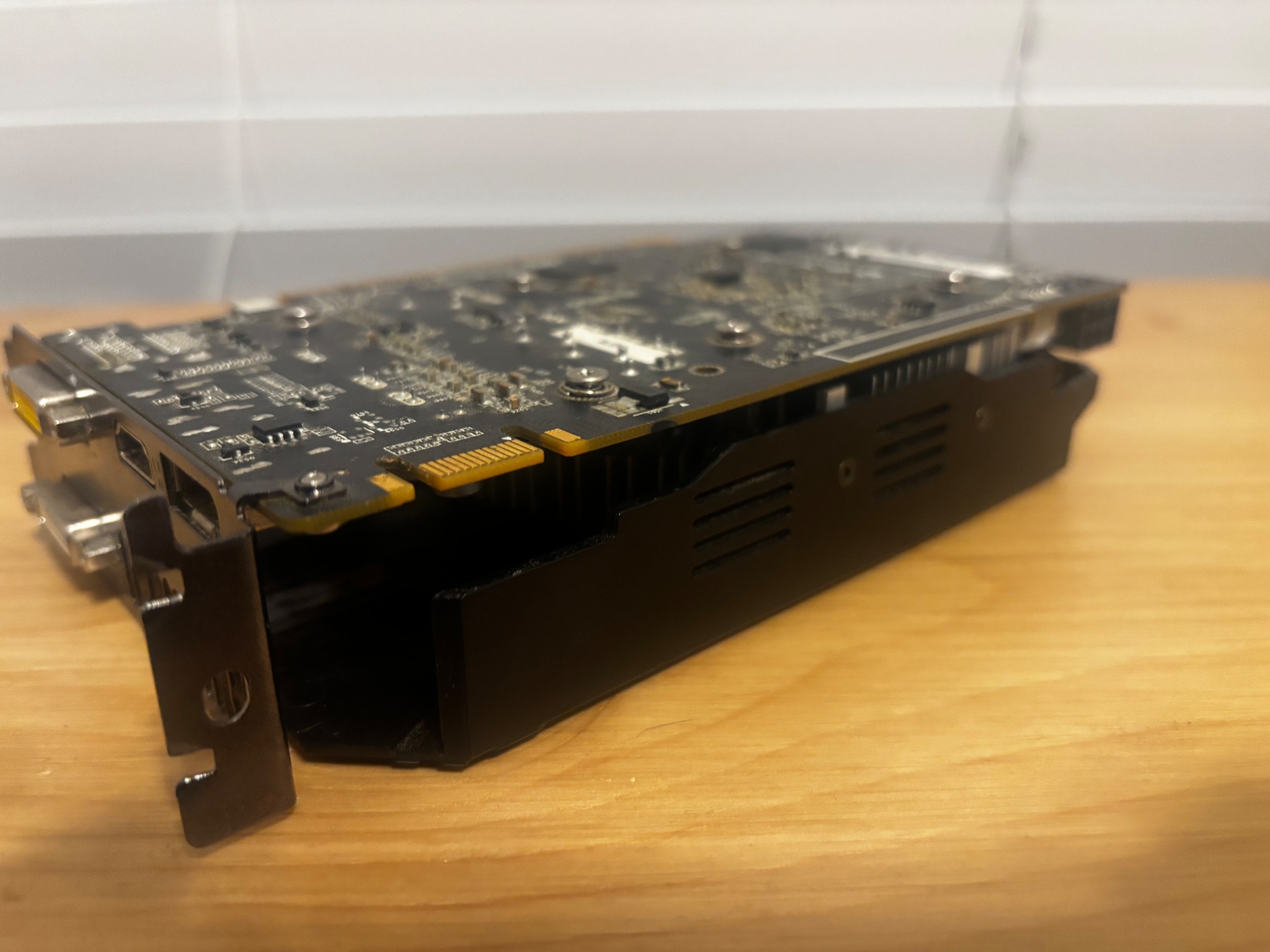 GTX 1060 3GB and GTX 950 2GB