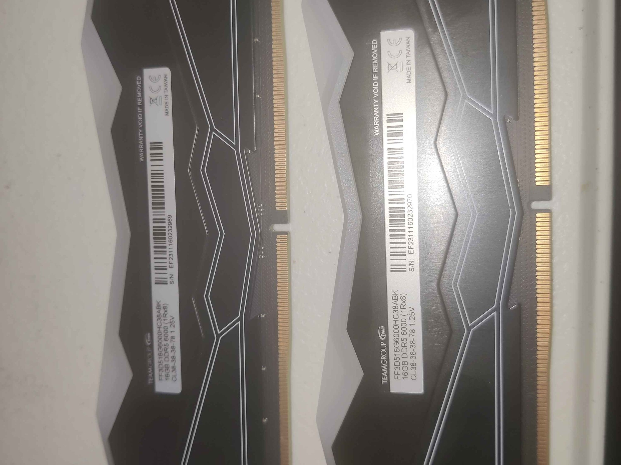 TEAMGroup T-Force Delta 32GB DDR5 6000 RGB