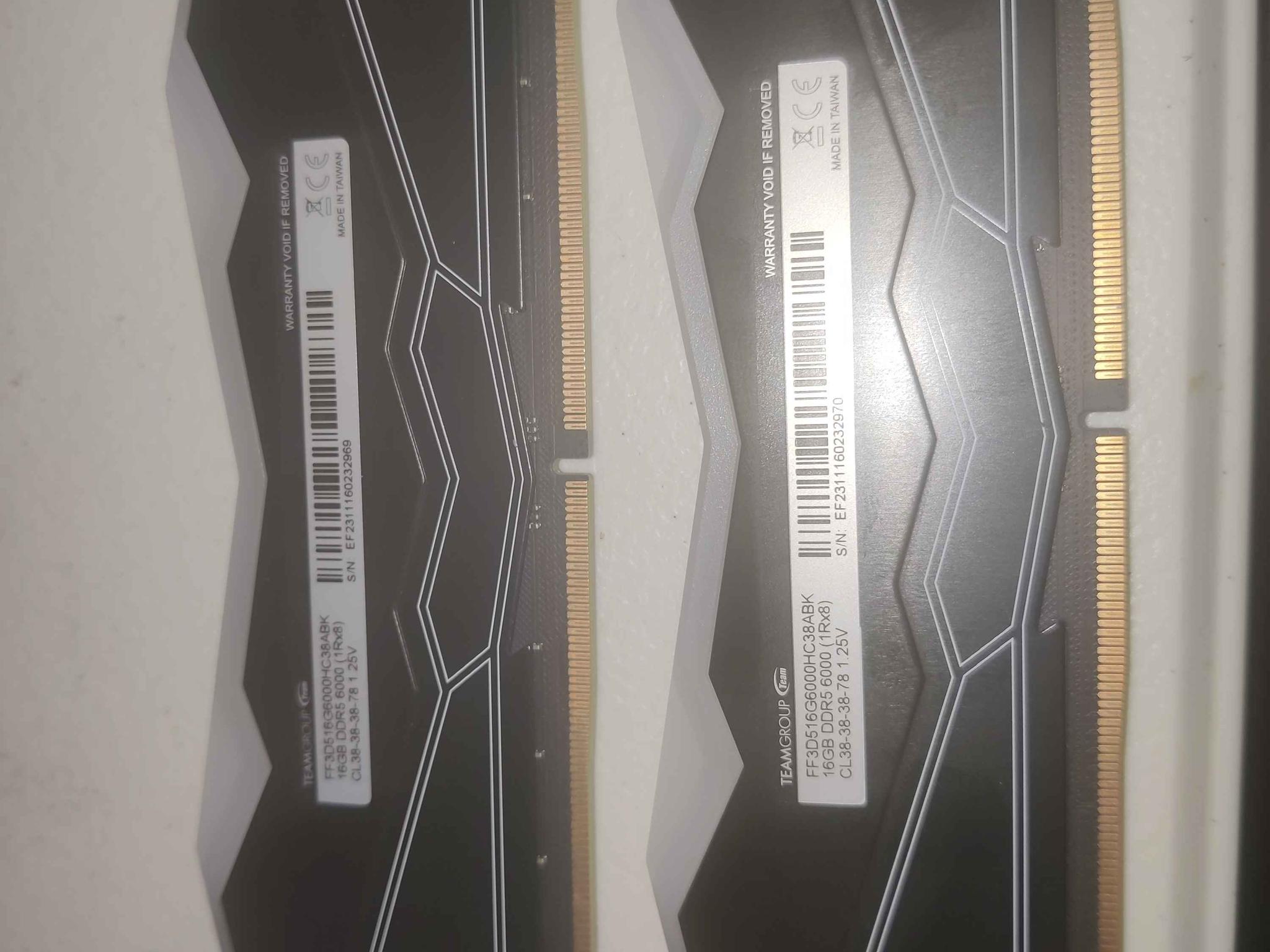 TEAMGroup T-Force Delta 32GB DDR5 6000 RGB