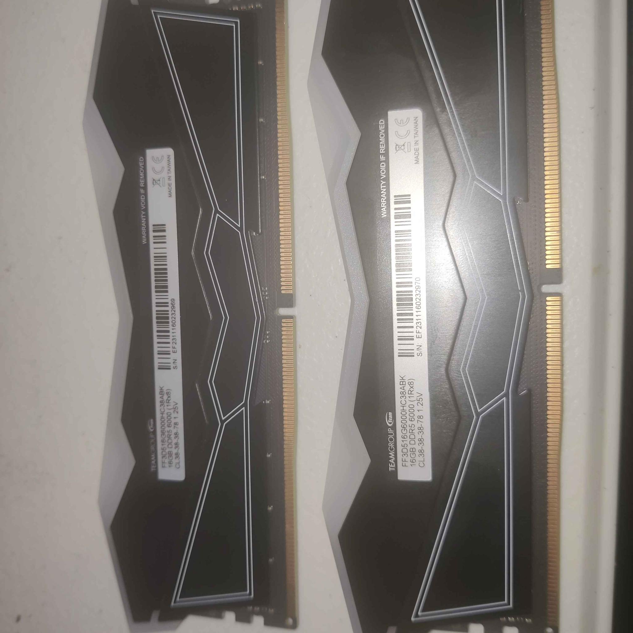 TEAMGroup T-Force Delta 32GB DDR5 6000 RGB