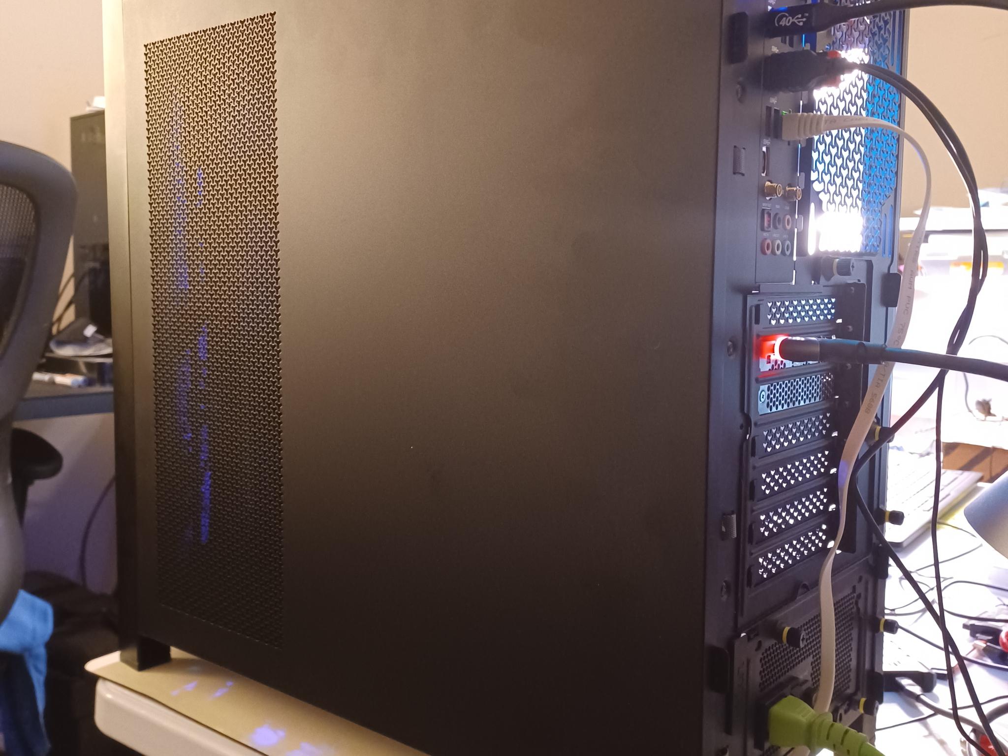 RTX 4070 Ti + Core i7-14700K + 32GB DDR5 | 1440p Gaming Mid-Tower (1 of 2)