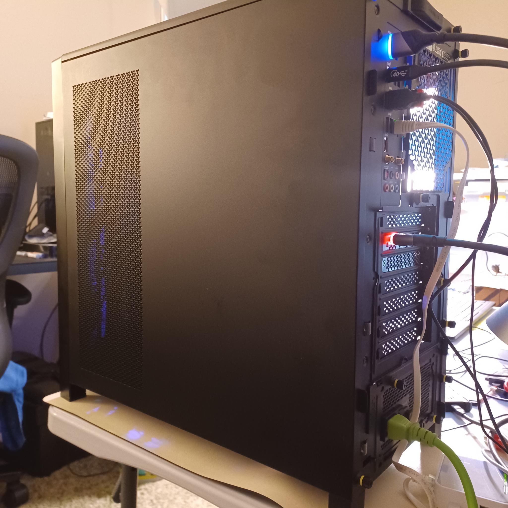 RTX 4070 Ti + Core i7-14700K + 32GB DDR5 | 1440p Gaming Mid-Tower (1 of 2)