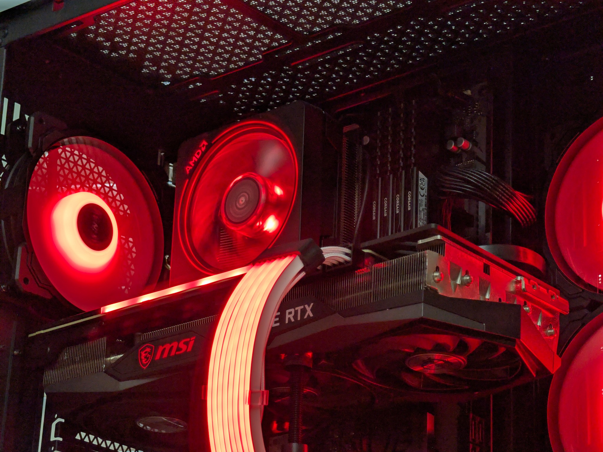 ❤️🖤Ryzen 7 3700x | RTX 3070 | 32GB DDR4 | 1TB SSD | Gaming PC🖤❤️