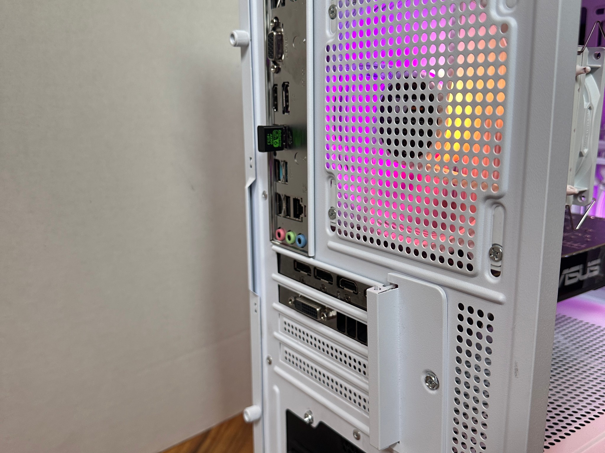GTX 1080 | Ryzen 5 3500x | 16GB DDR4 | 1.26TB | Win 11 | Office 2024 | FREE SHIP | 1080p Gaming PC