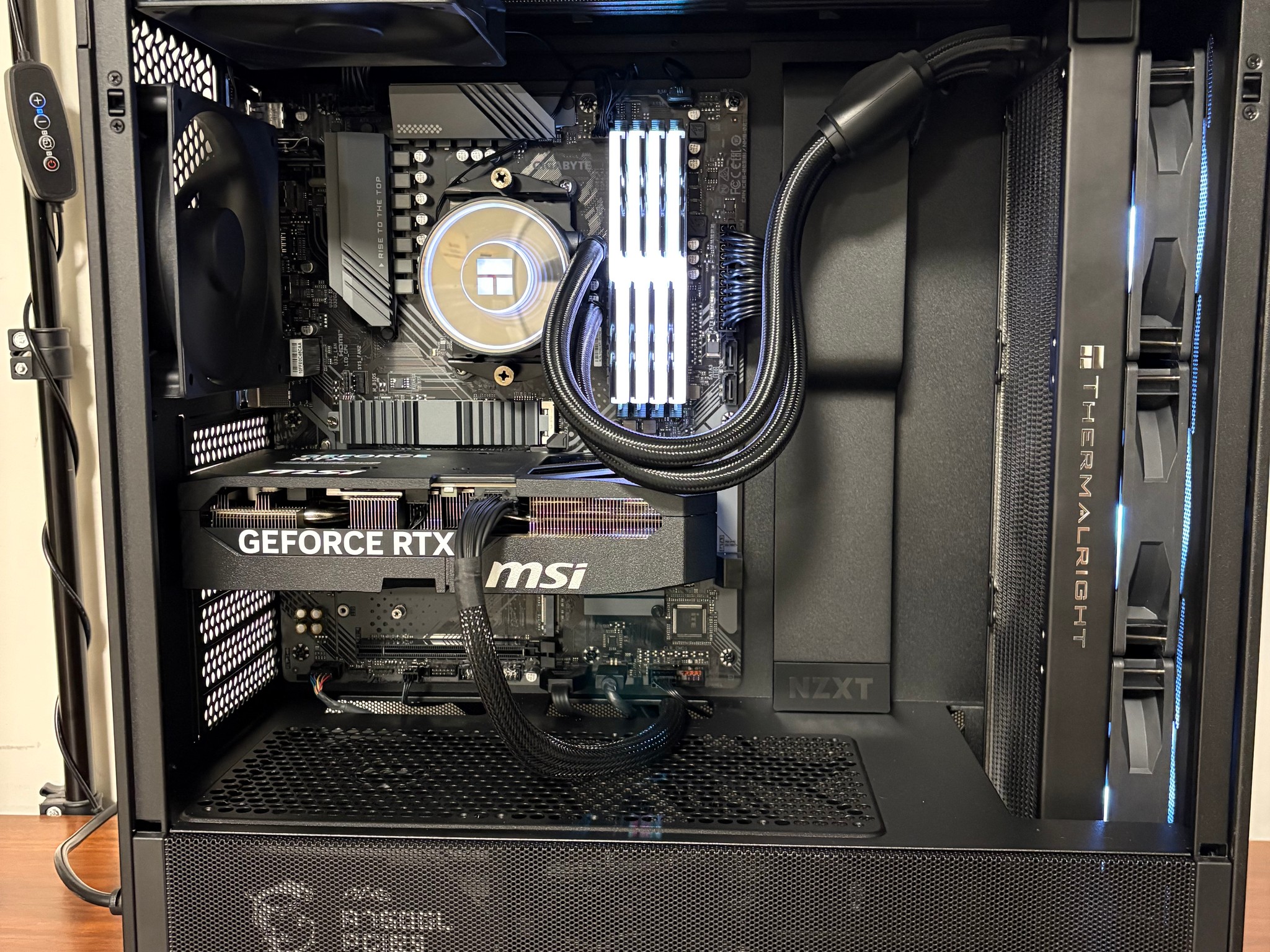 RTX 5070 | Ryzen 7 5800XT | 32GB DDR4 | 1TB NVMe | 750W Gold | NZXT H5 Flow (2024)