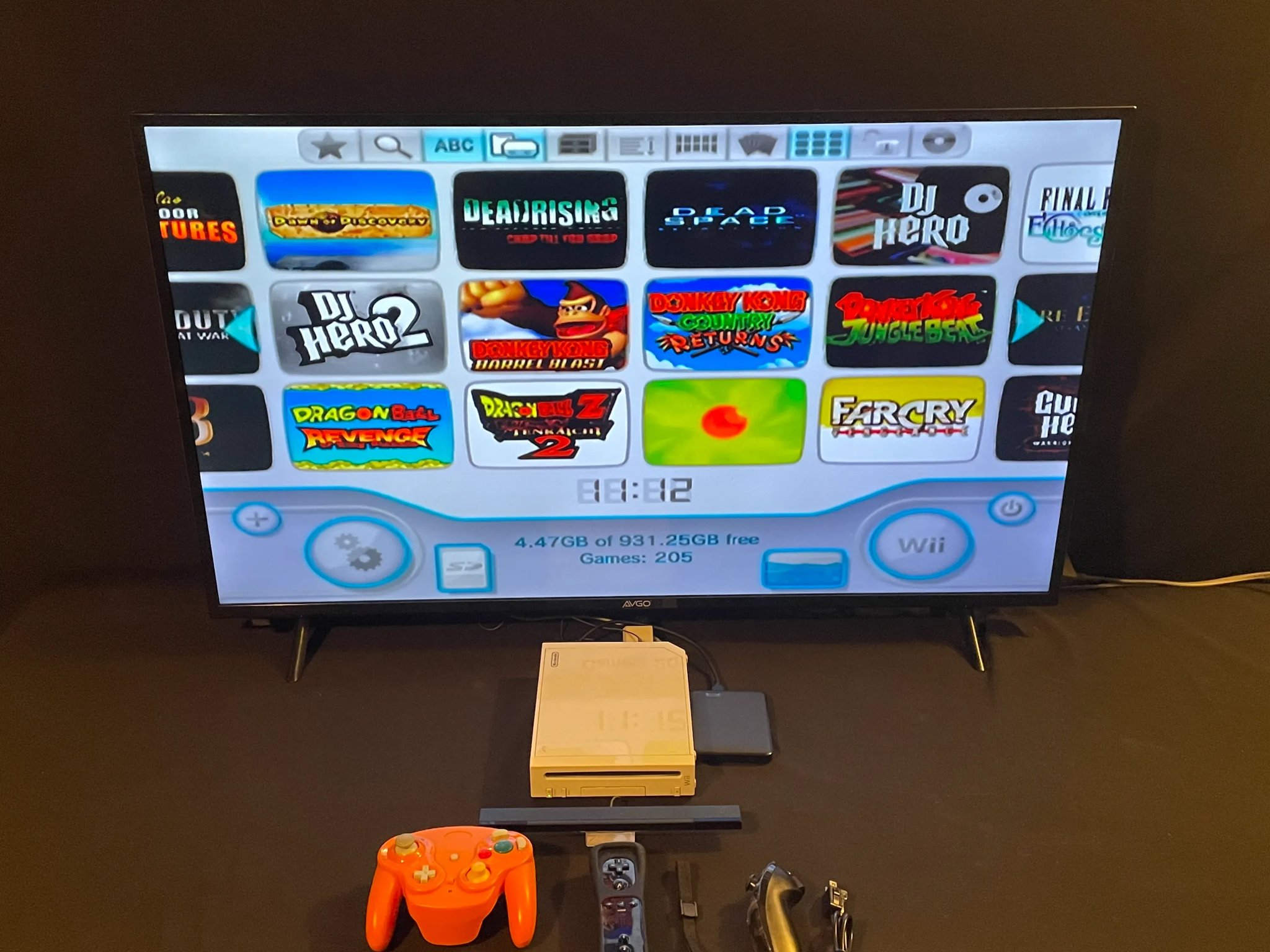 Nintendo Wii 1TB HDMI Black Wii Mote Orange Wireless Gamecube Controller