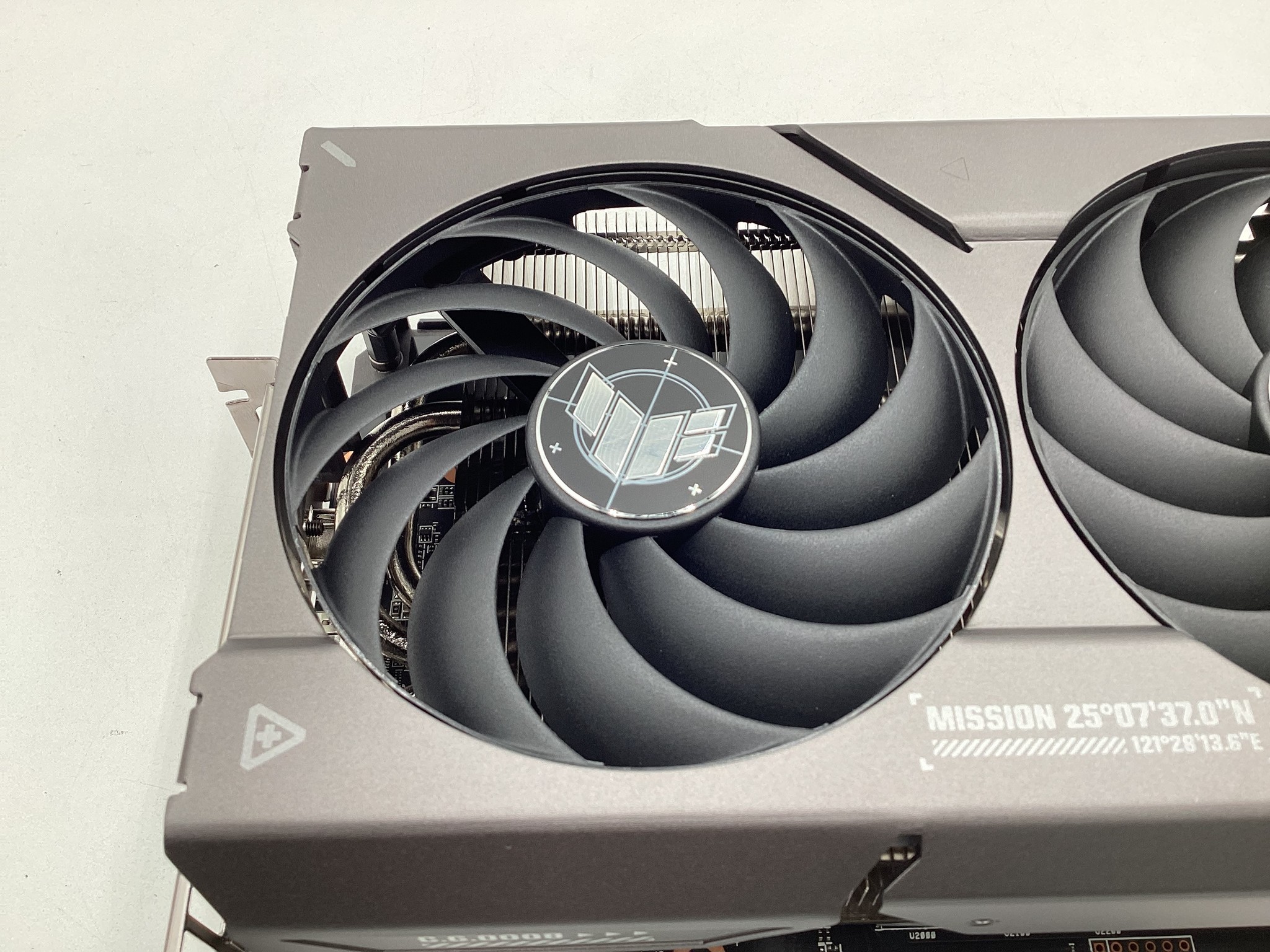ASUS TUF Gaming Radeon™ RX 7800 XT OC Edition 16GB GDDR6 (PCIe 4.0, 12GB GDDR6, HDMI 2.1
