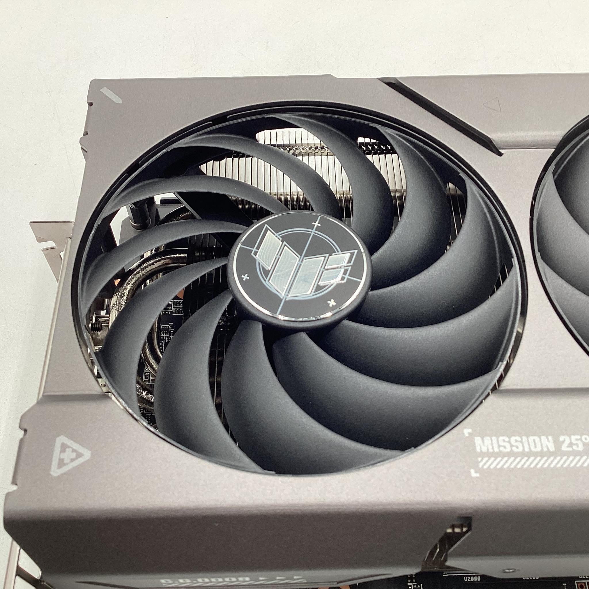 ASUS TUF Gaming Radeon™ RX 7800 XT OC Edition 16GB GDDR6 (PCIe 4.0, 12GB GDDR6, HDMI 2.1