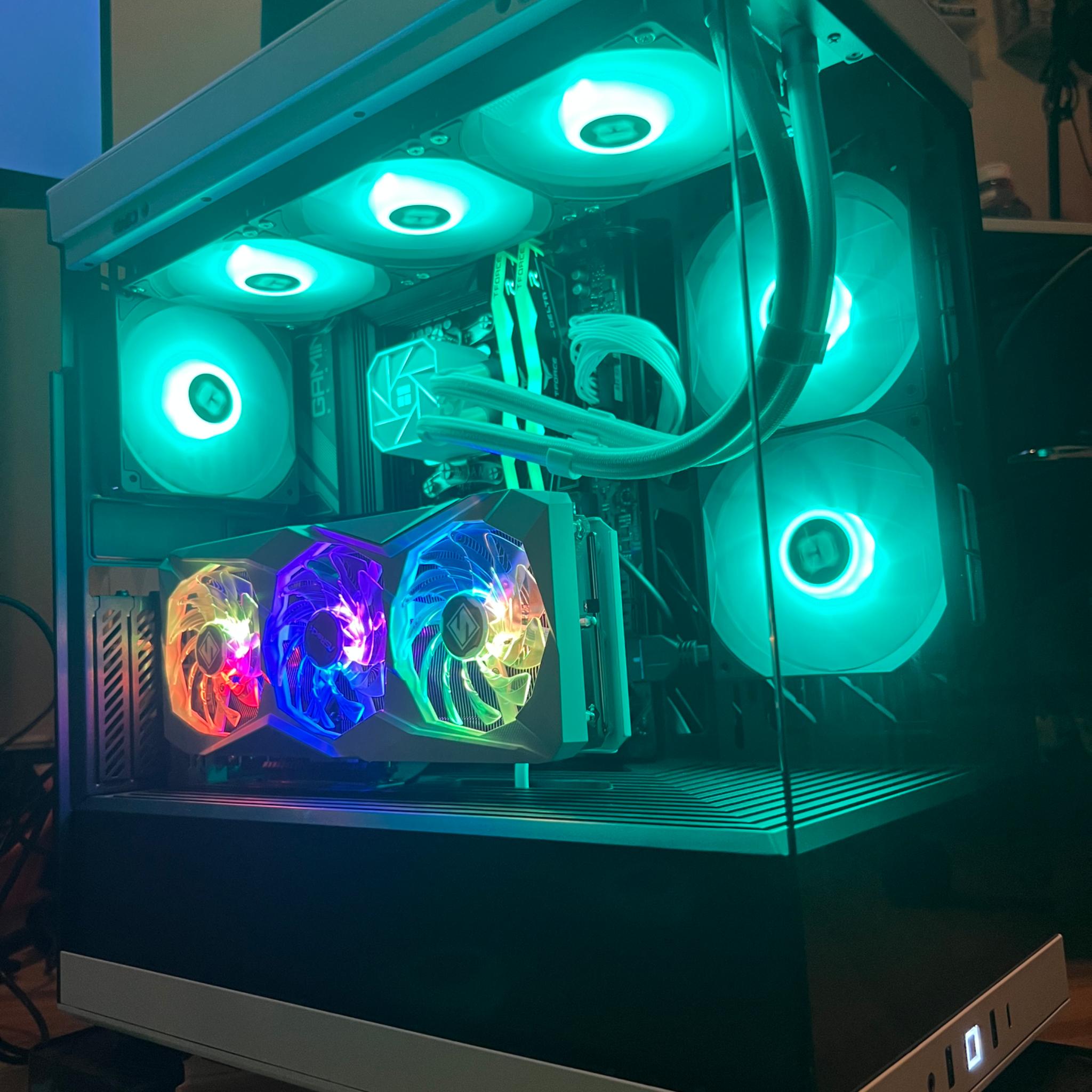 Panda [Ryzen 5 7600X/Radeon 7600XT/2TB NVMe/850W PSU/Win 11 Pro]