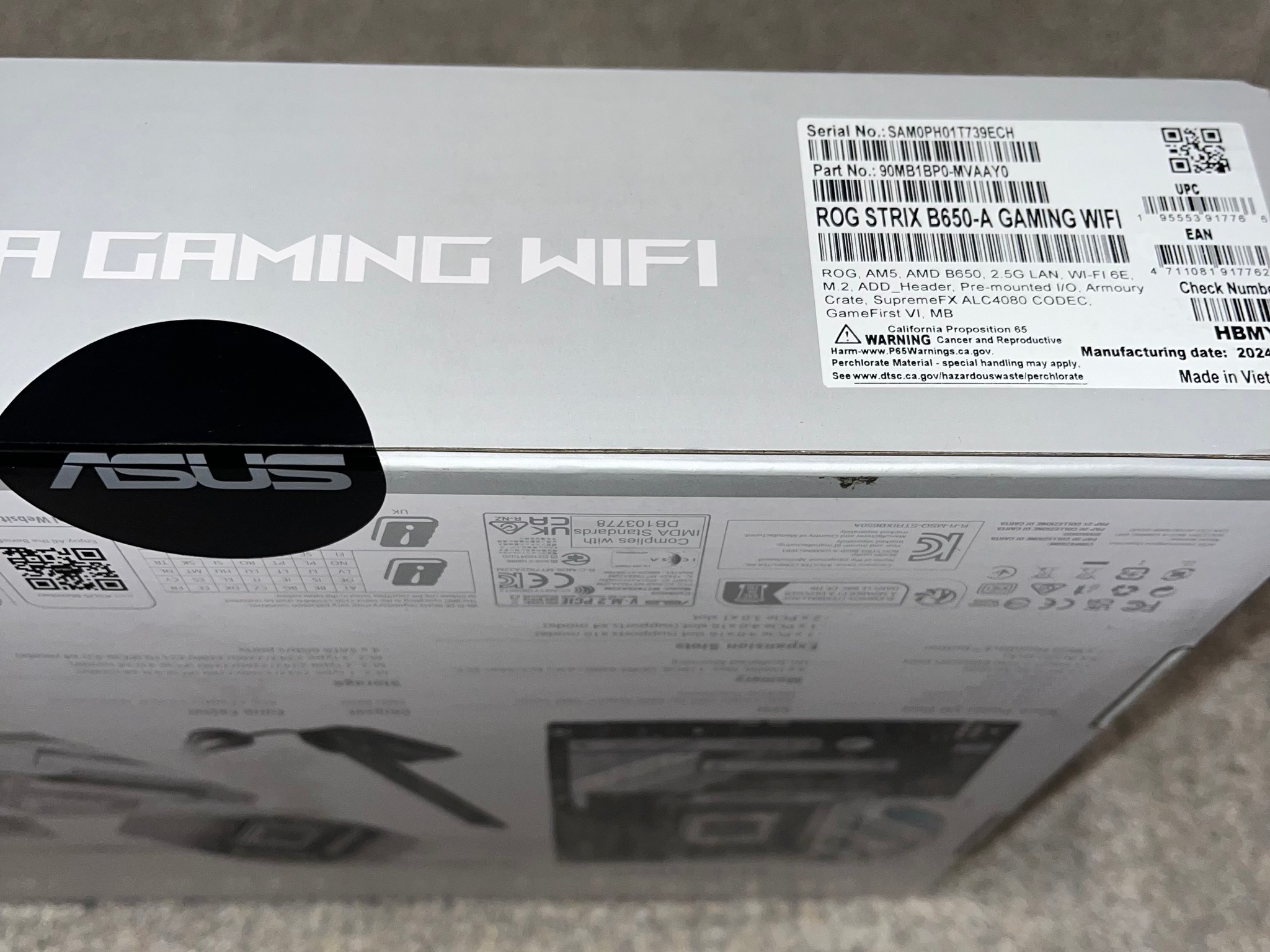 ASUS ROG STRIX B650-A GAMING WIFI (Socket AM5) AMD B650 ATX DDR5 Wi-Fi 6E AURA