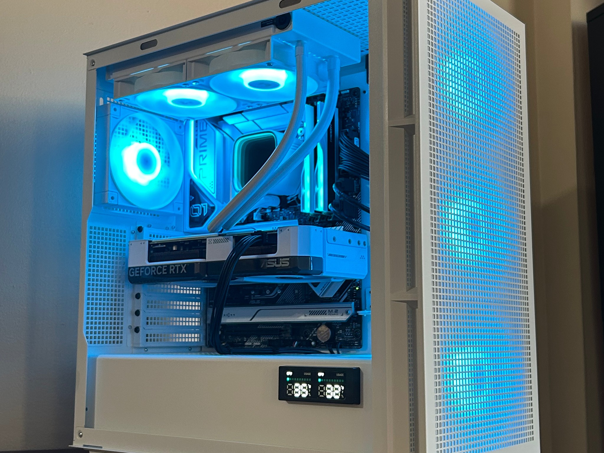 **FLASH SALE** RTX 4070 | Intel i5 12600K | 32GB DDR5 | The Starfield 01