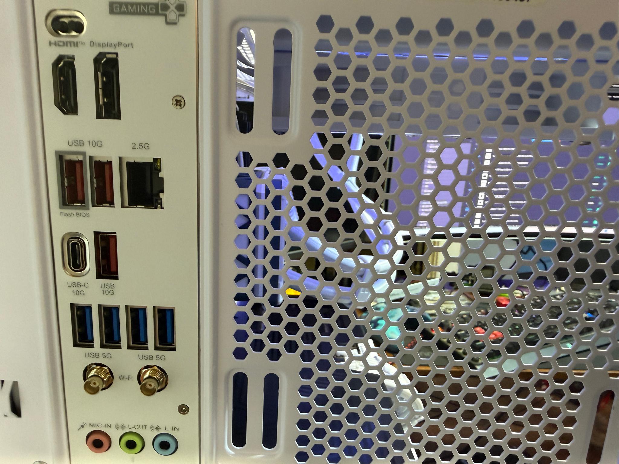 GeForce RTX 5080 Custom Gaming PC - Ryzen 7 9800X3D, 32GB RAM, 4TB NVMe SSD