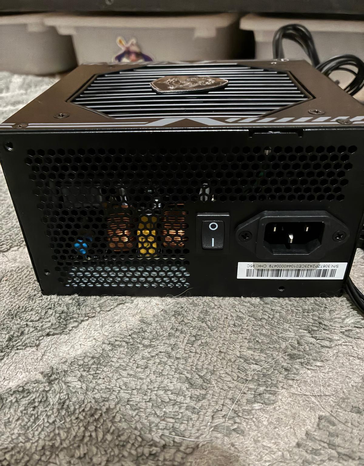MSI MAG A550BN, Non-Modular Compact 550W Power Supply