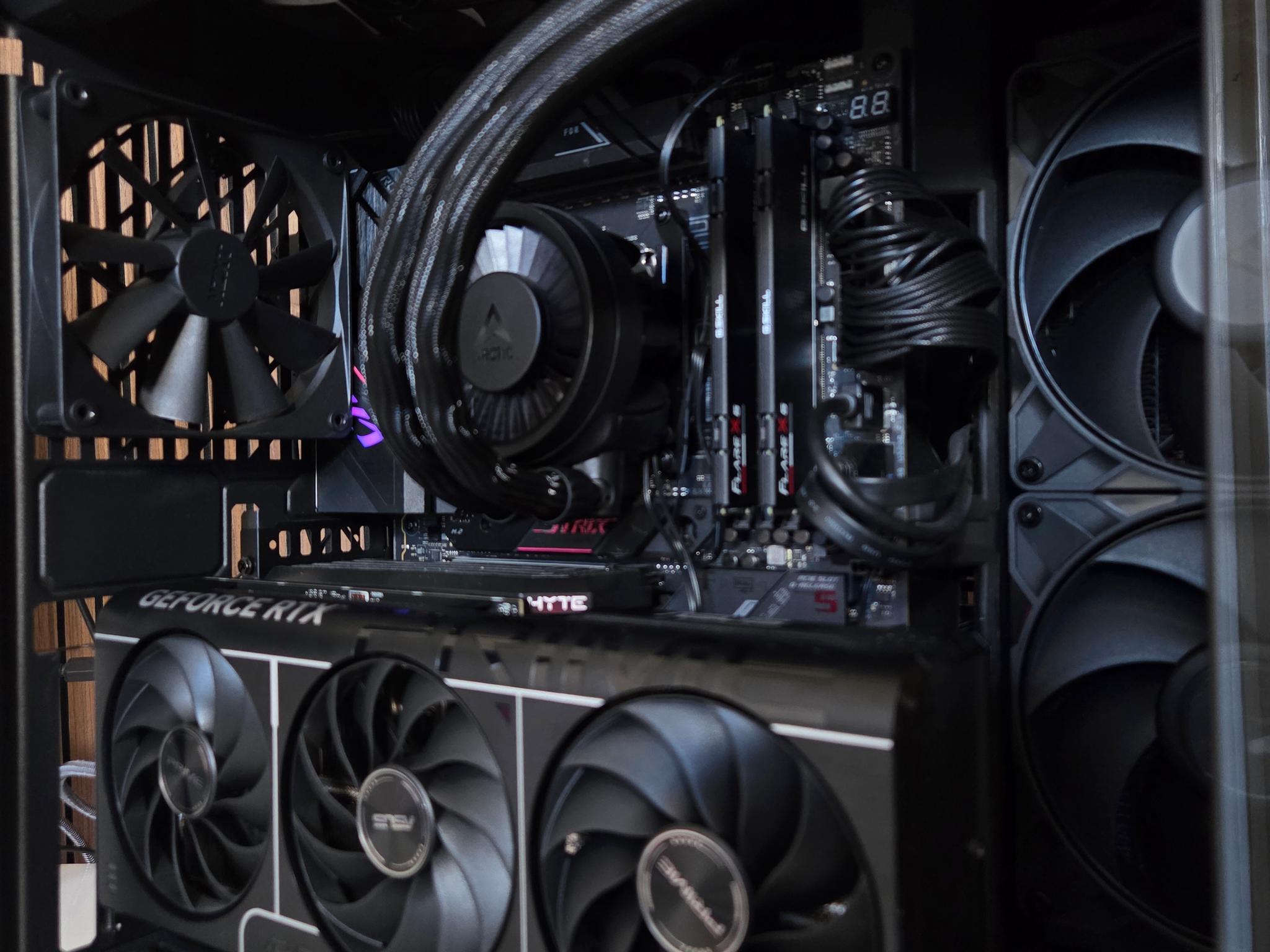 ALL Black V4 | RTX 5070| Ryzen 9 7900x | 32GB DDR5 | 1TB NVME | GOLD PSU | Windows 11 | WIFI