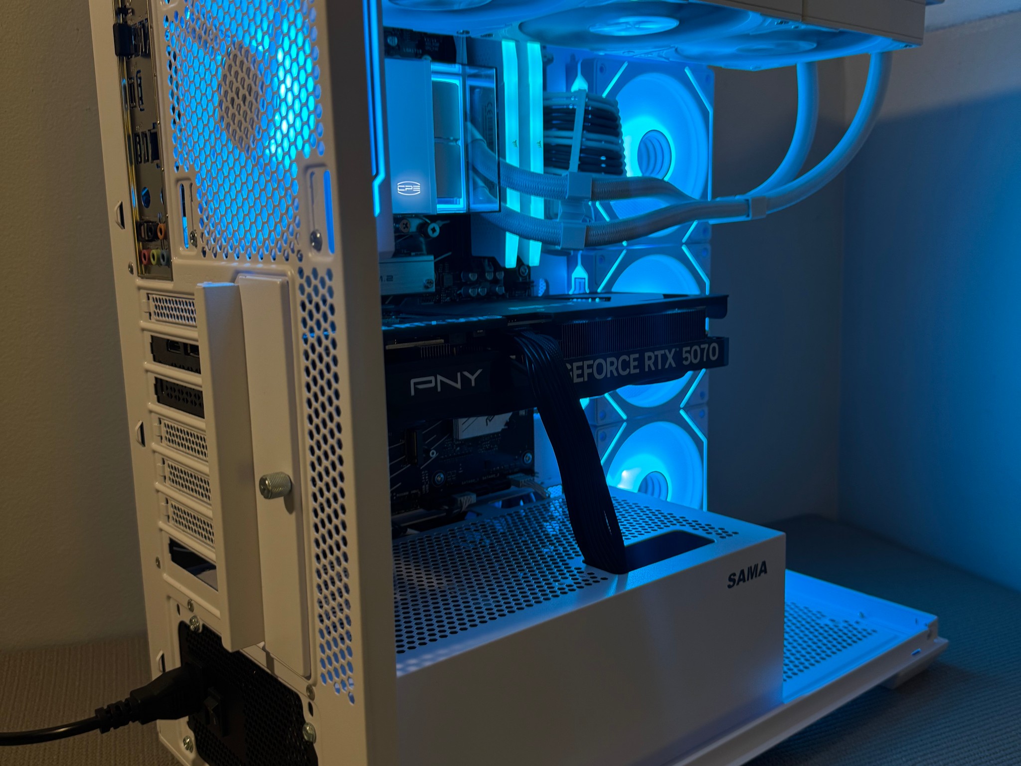 RTX 5070 | Ryzen 5 7600x | 16GB DDR5 6000MT/s | 1TB NVMe | Free Shipping