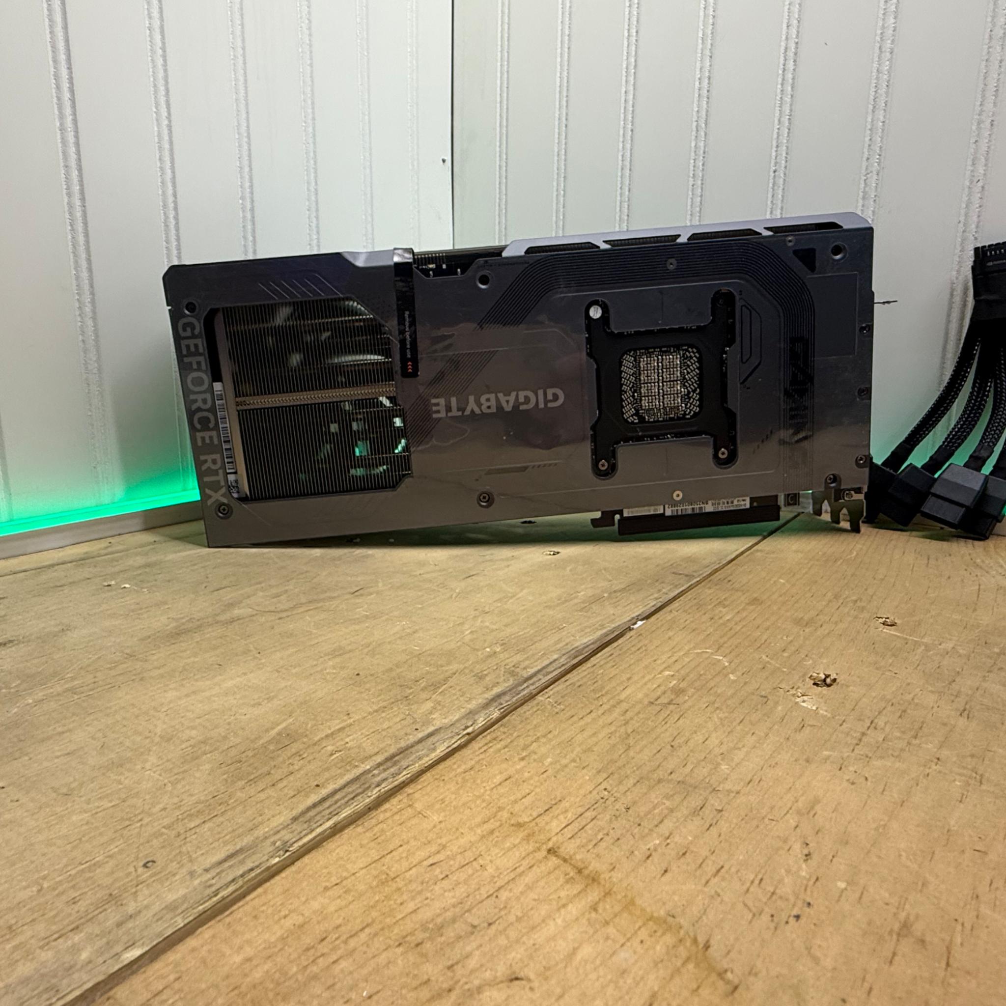 🔥RTX 5090 🔥 was opened and stress tested NO MISSING ROPS I CANT BELIVE I HAD TO CHECK THIS