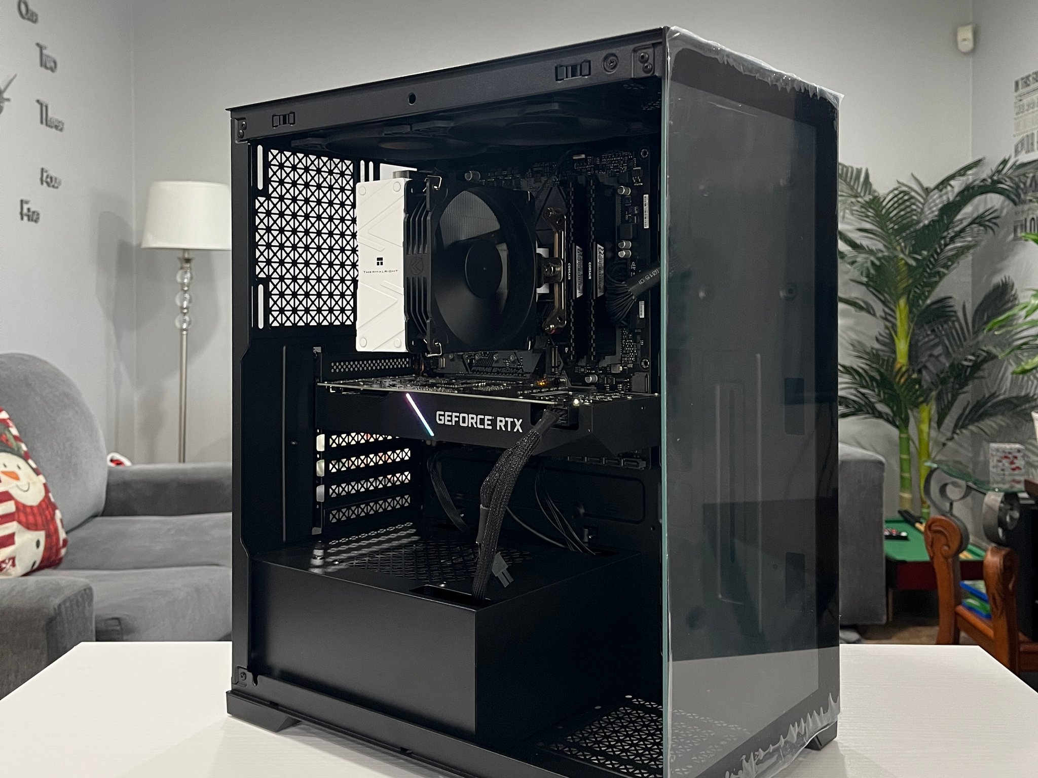 RTX 2060 6GB, Ryzen 7 2700X, 16GB RAM | Black Gaming Computer/PC