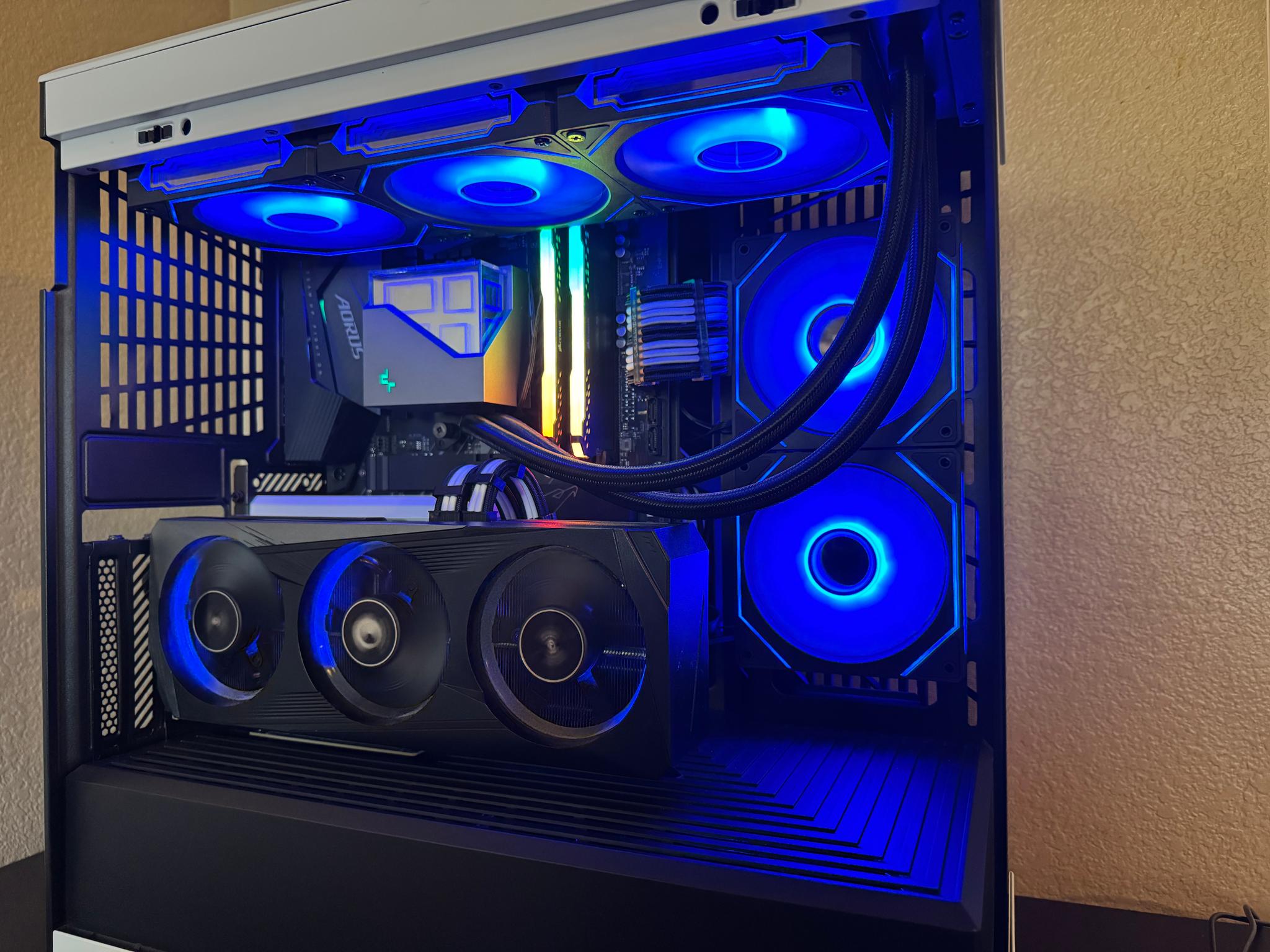 RTX 3060 Ti | Ryzen 7 3700X | 1.5TB Storage | 16GB RAM | WiFi & Bluetooth Ready