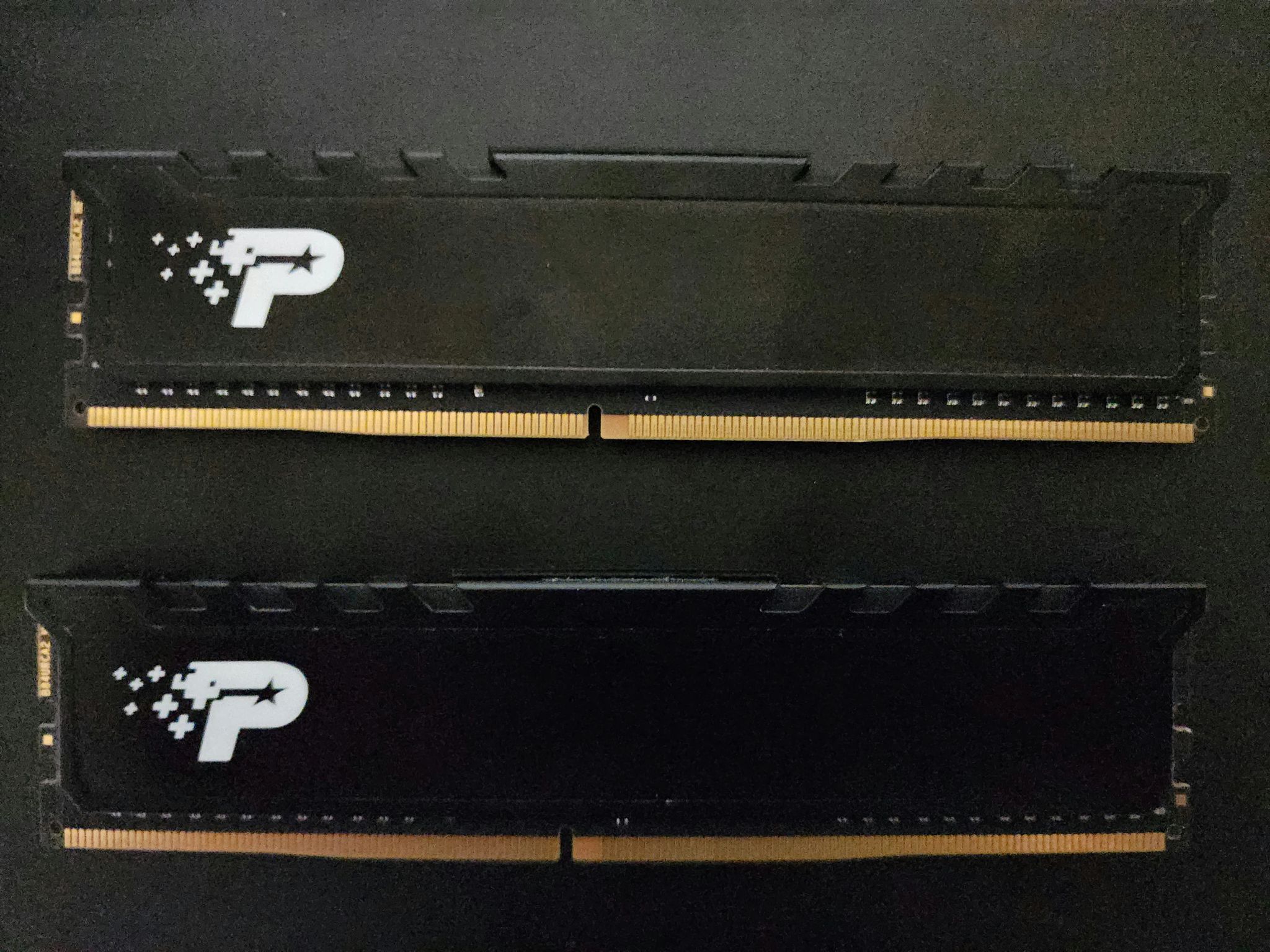 Patriot 16GB DDR4 3000MHZ (2x8)