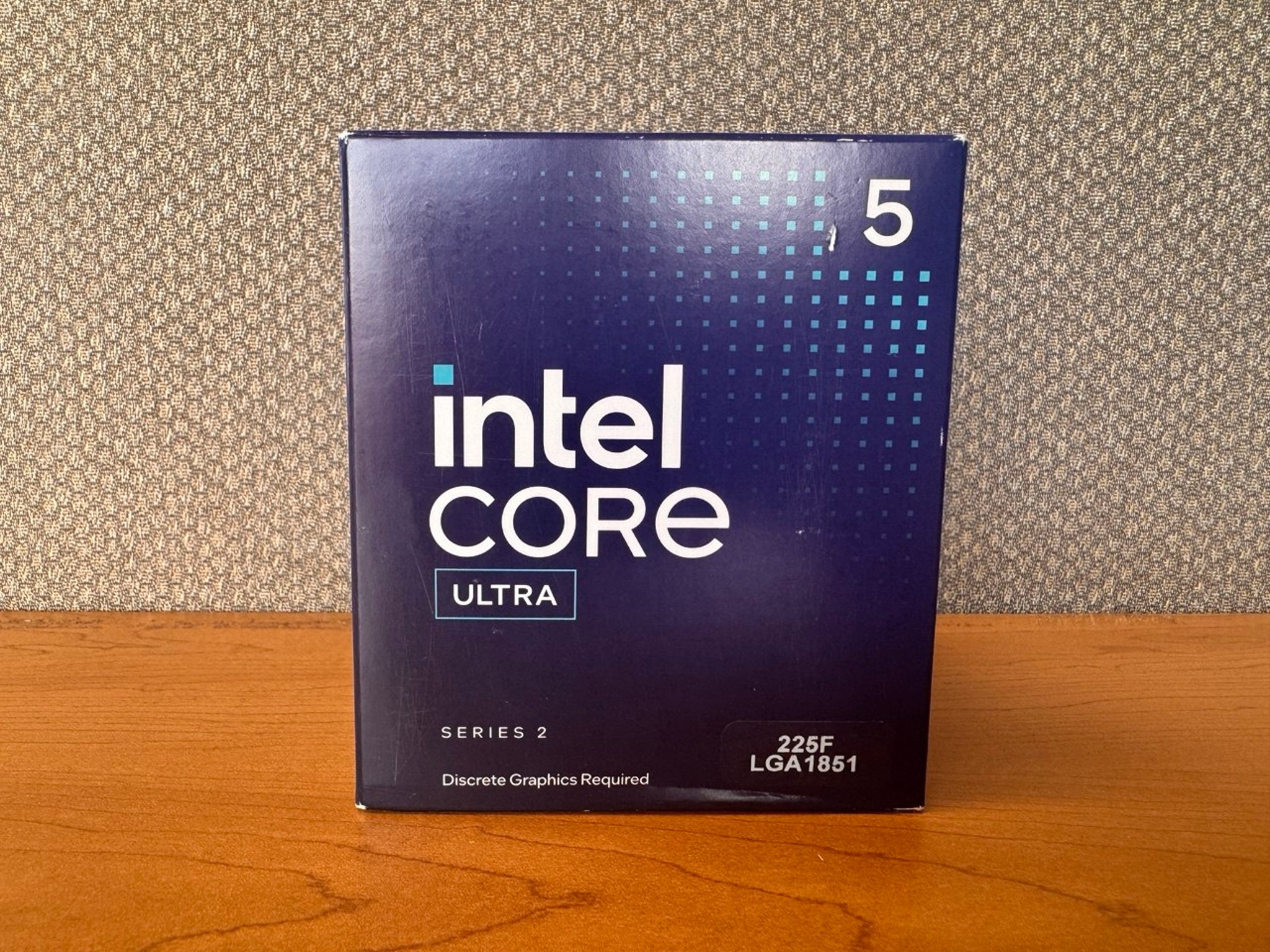 Intel Core Ultra 5 225F 10 Cores 4.9GHz LGA-1851 Processor (BX80768225F) Sealed