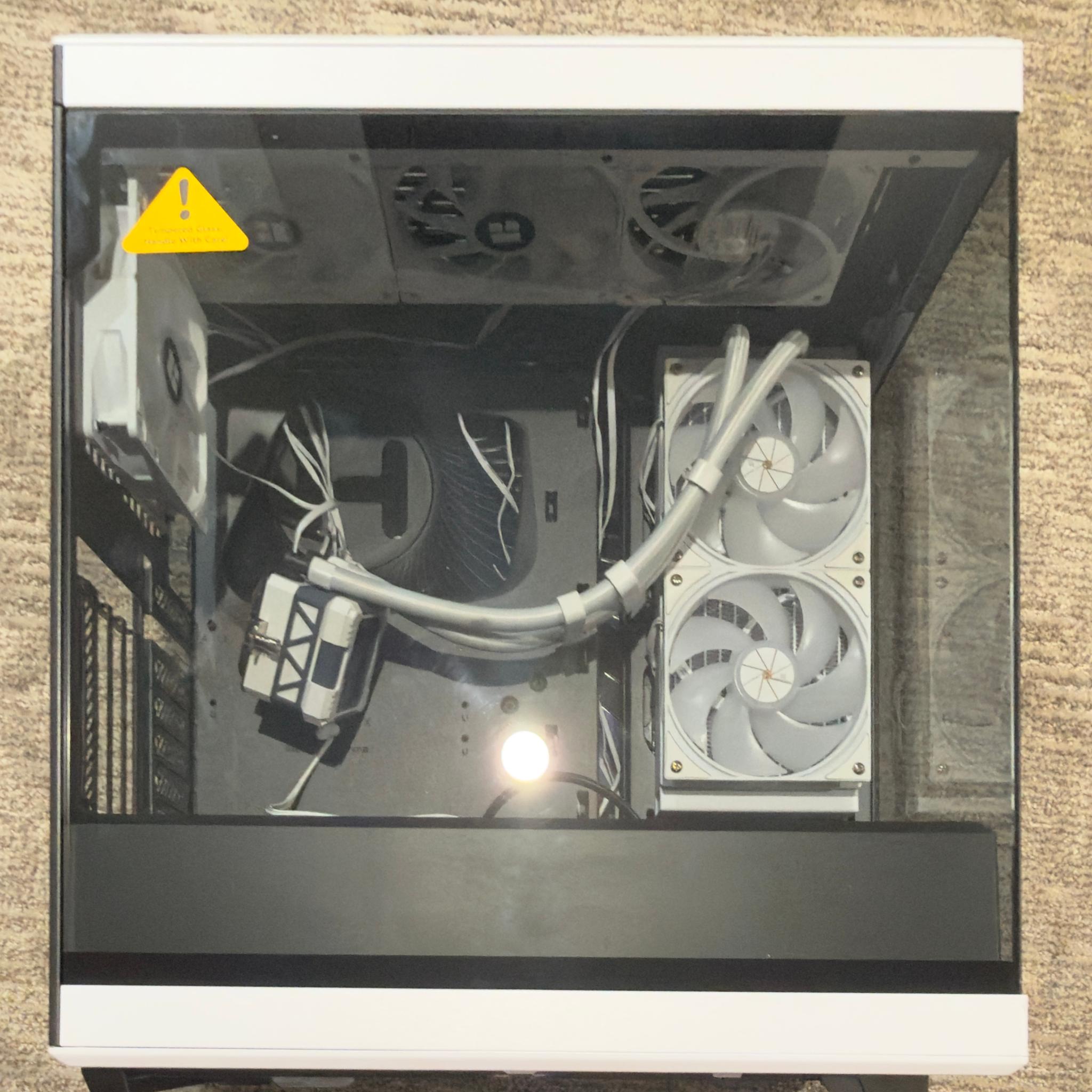 HYTE Y40 Panda PC Case + 1000WPSU + 240mm AIO Cooler + 7x Fans + Keyboard Bundle