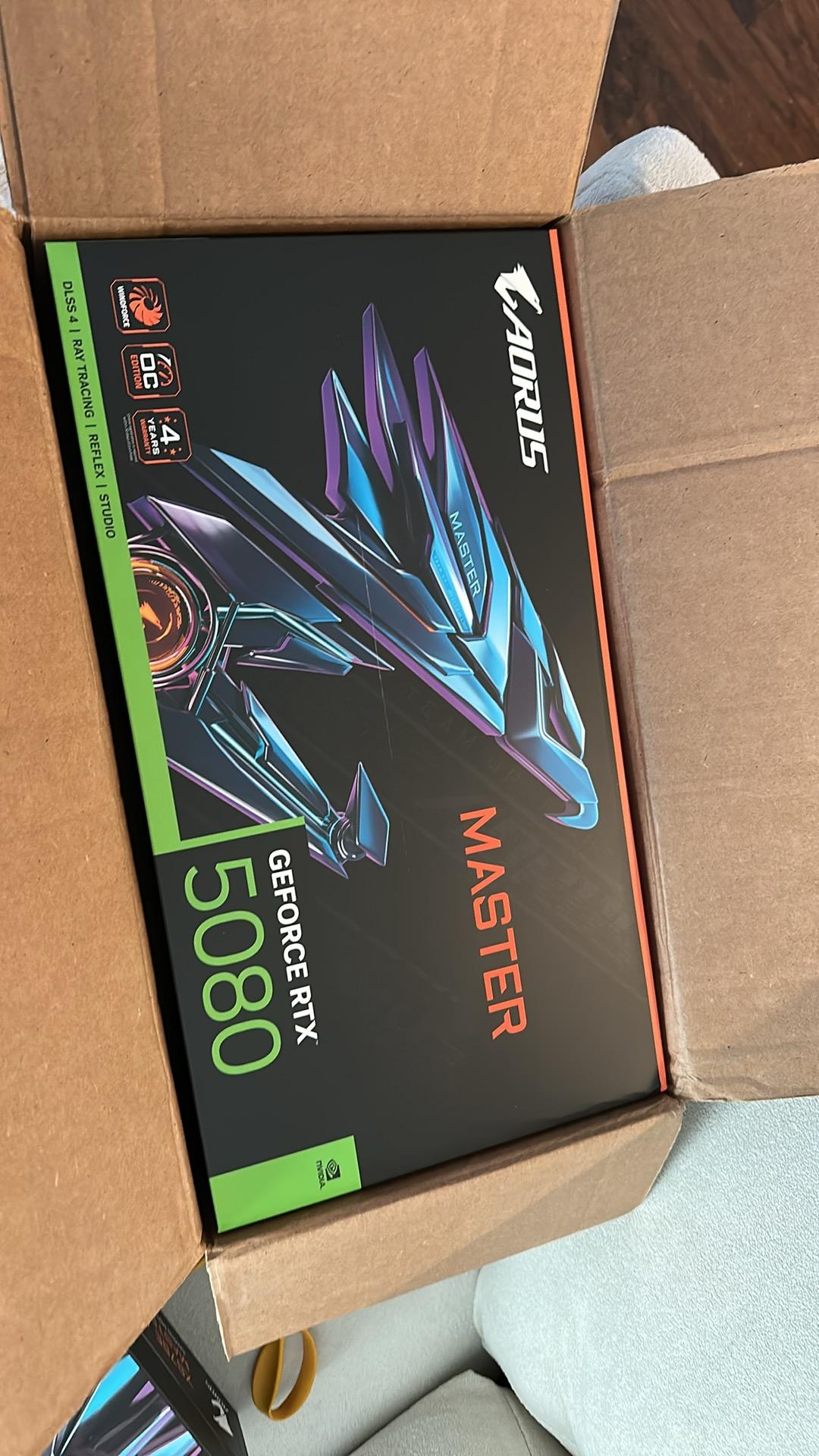 GIGABYTE AORUS GeForce RTX 5080 MASTER 16G