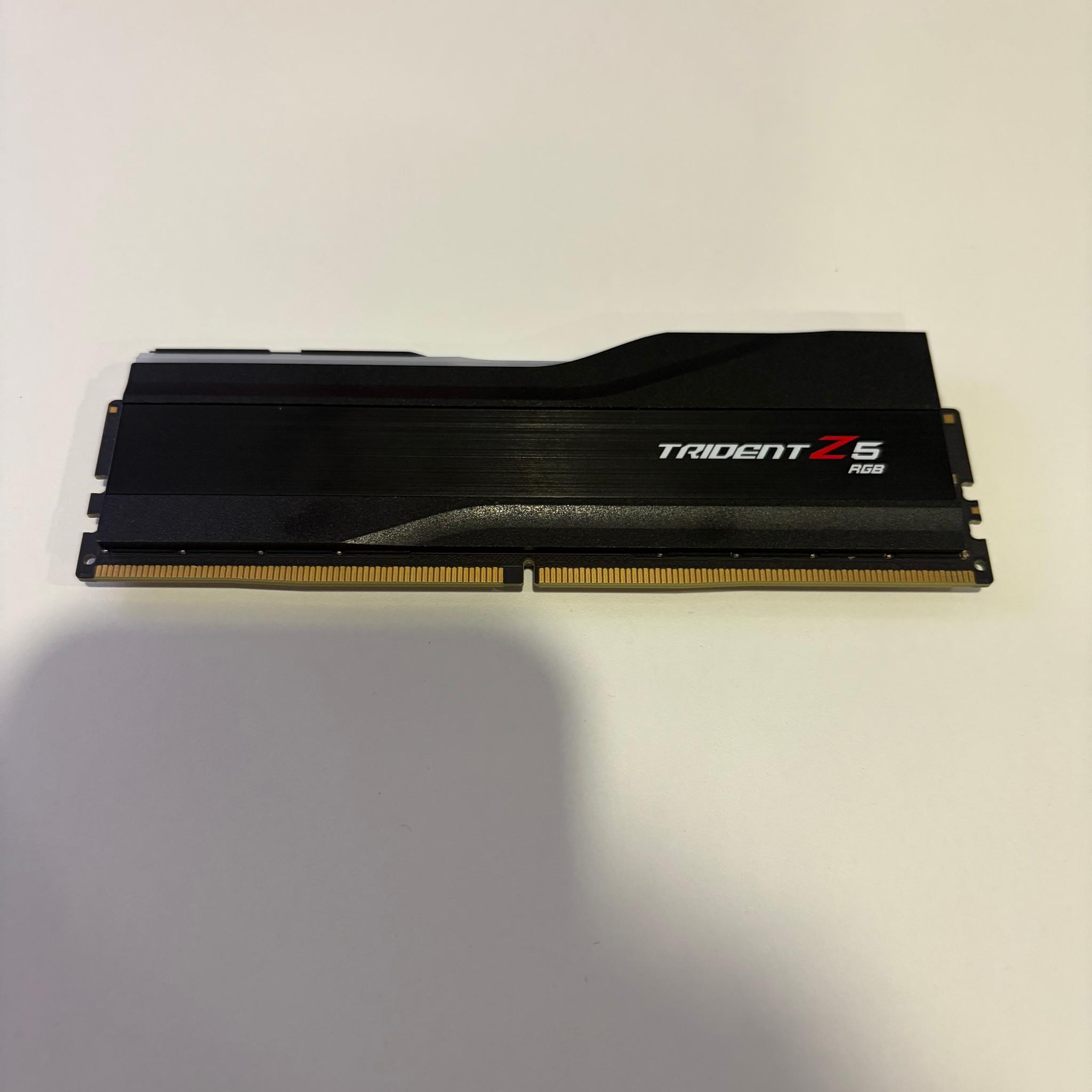 G.SKILL - Trident Z5 RGB 32GB (1x32GB) DDR5 6000MHz RAM *Not Working*
