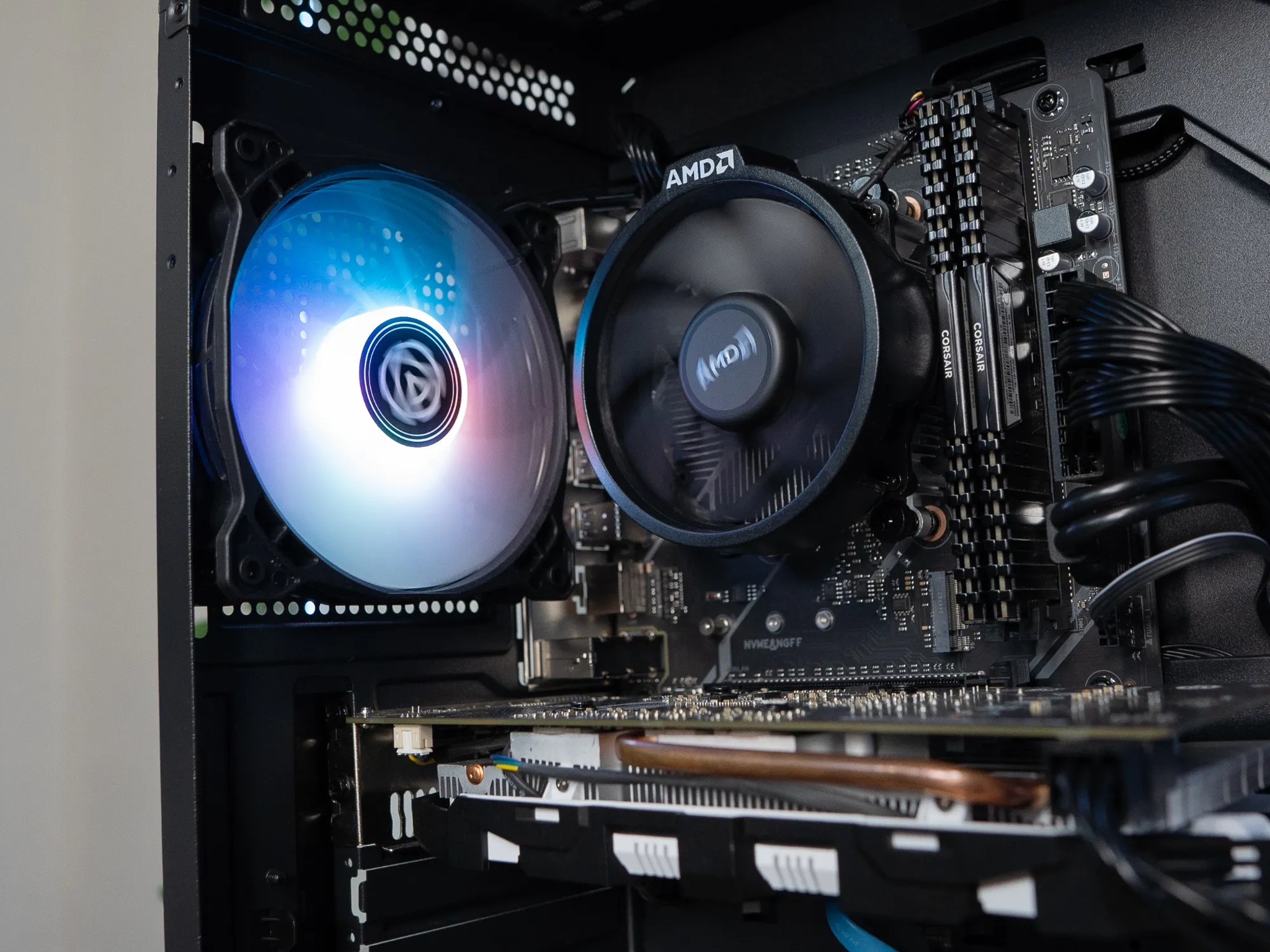 🌌🛰️ BUDGET - BO6 Ready GAMING PC | MSI GTX 1060 6GB | RYZEN 5 PRO 3400GE | 16GB DDR4 RAM | 1.24TB