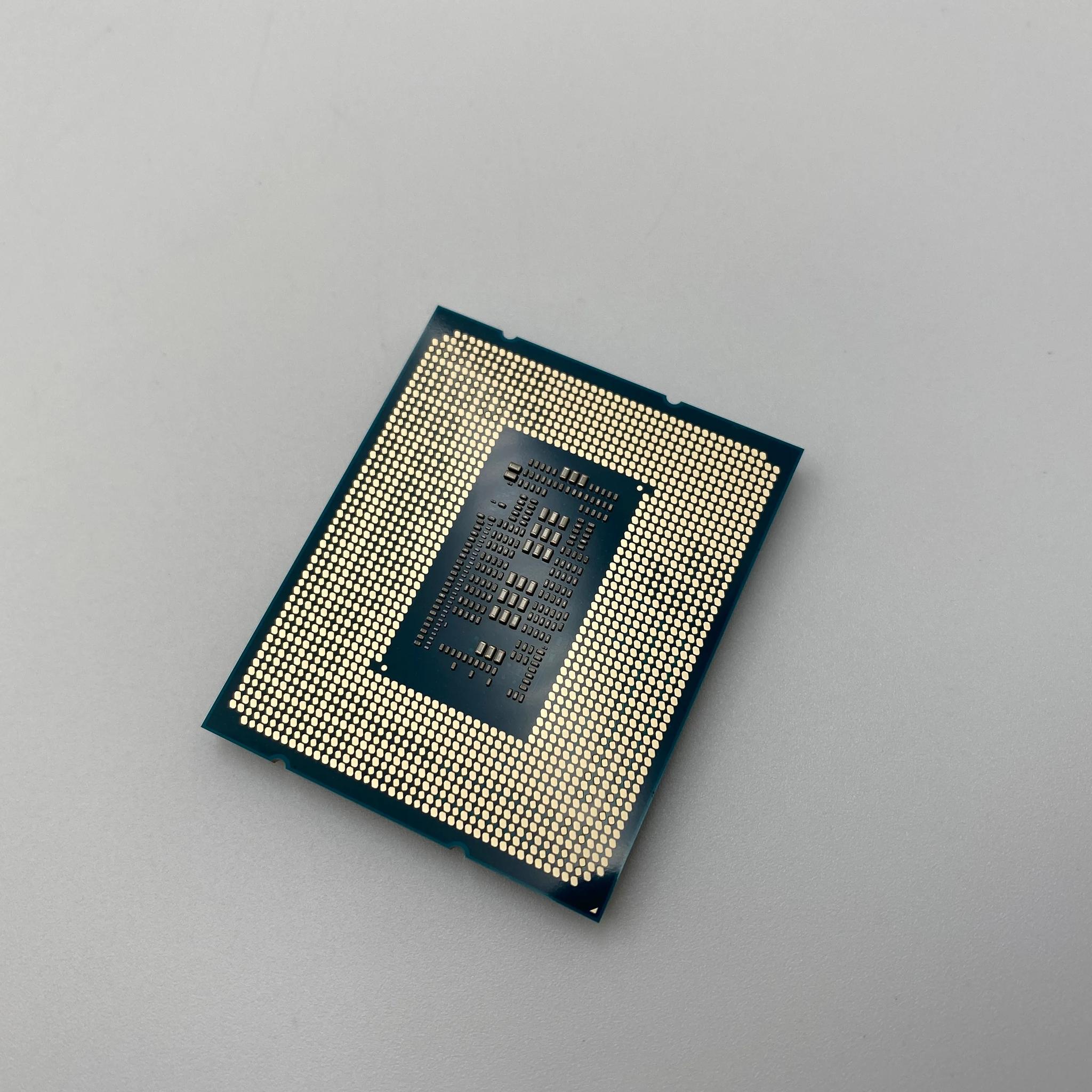 Intel Core i7-12700 Desktop Processor 12 Cores