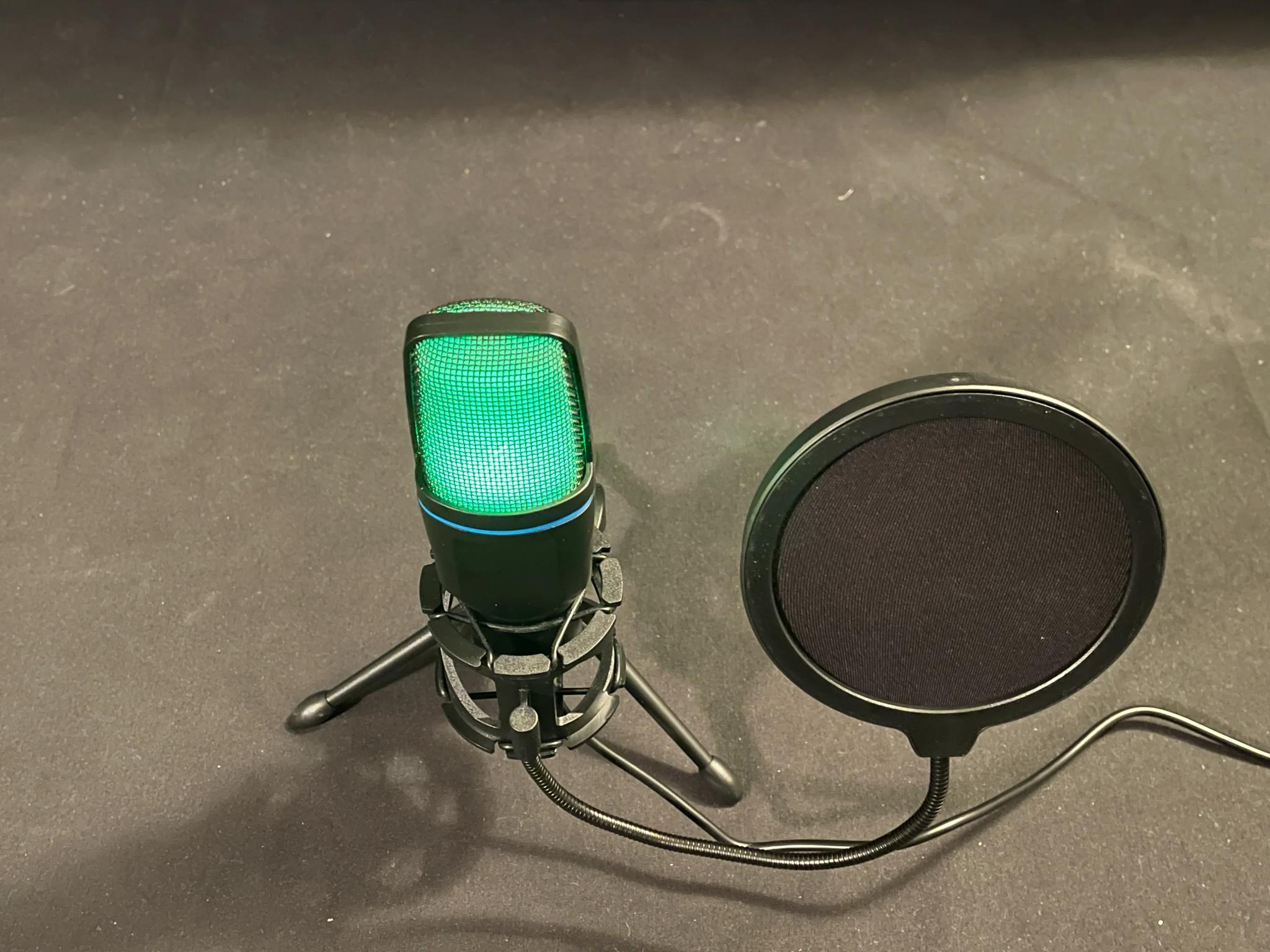 Gaming RGB Mic With Pop Filter