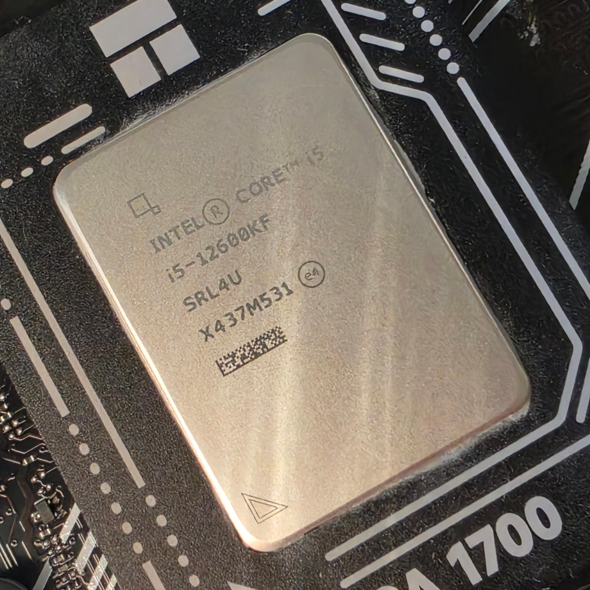 ASUS Z790 Gaming WiFi 7 Intel LGA 1700 DDR5 with i5 12600KF, Thermaltake Contact Plate
