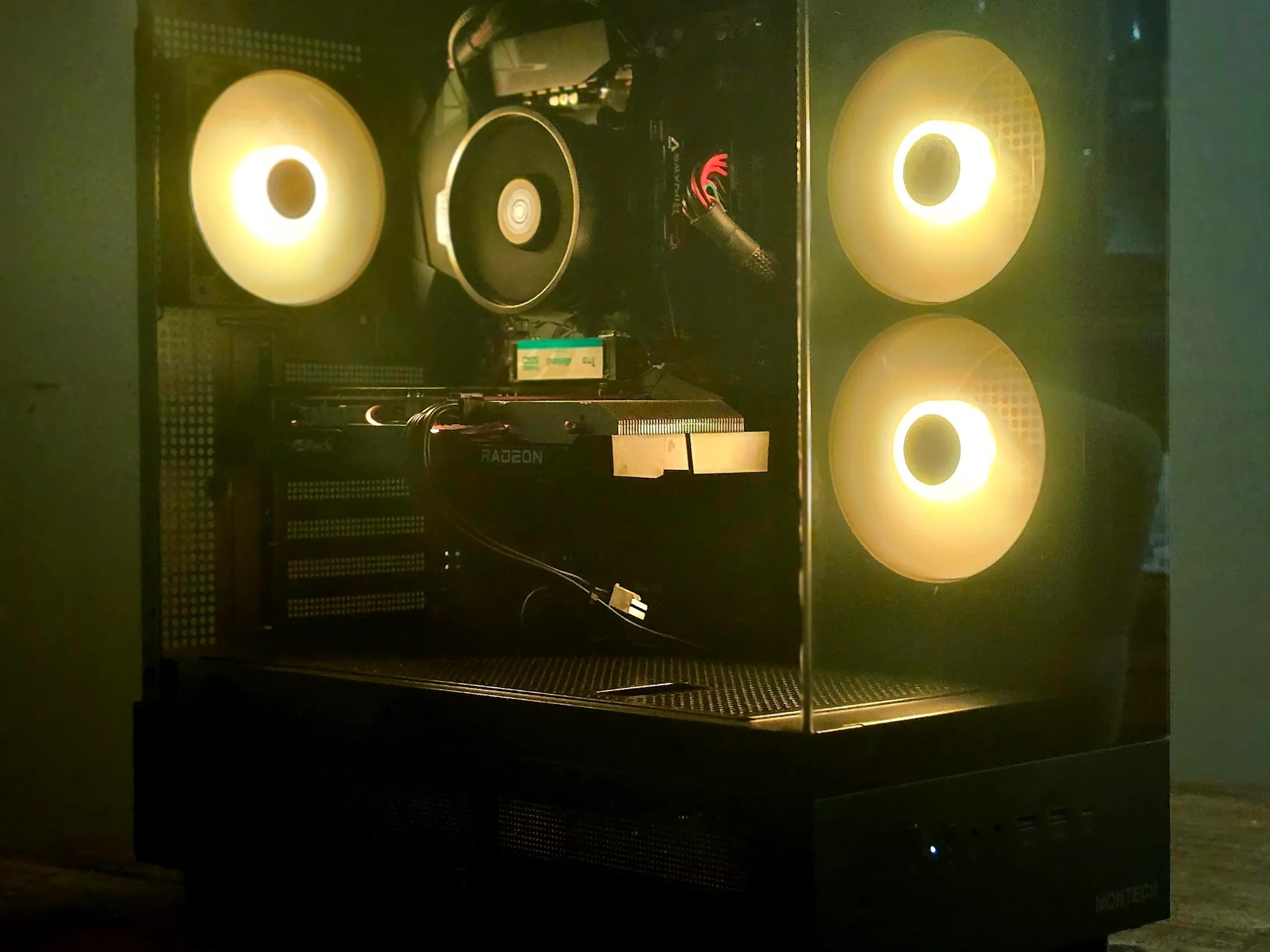 Gaming PC - Ryzen 5 5500, RX 6600, 16GB ram, 1TB storage - Clean & Ready to Use