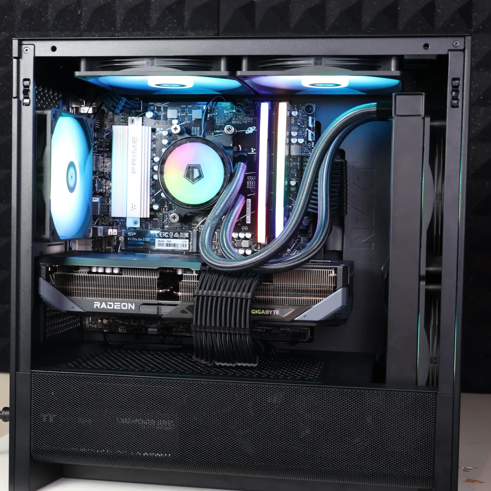 ⚫ Ryzen 7 7700X/RX 9070XT 16GB Gaming/Streaming PC ⚫