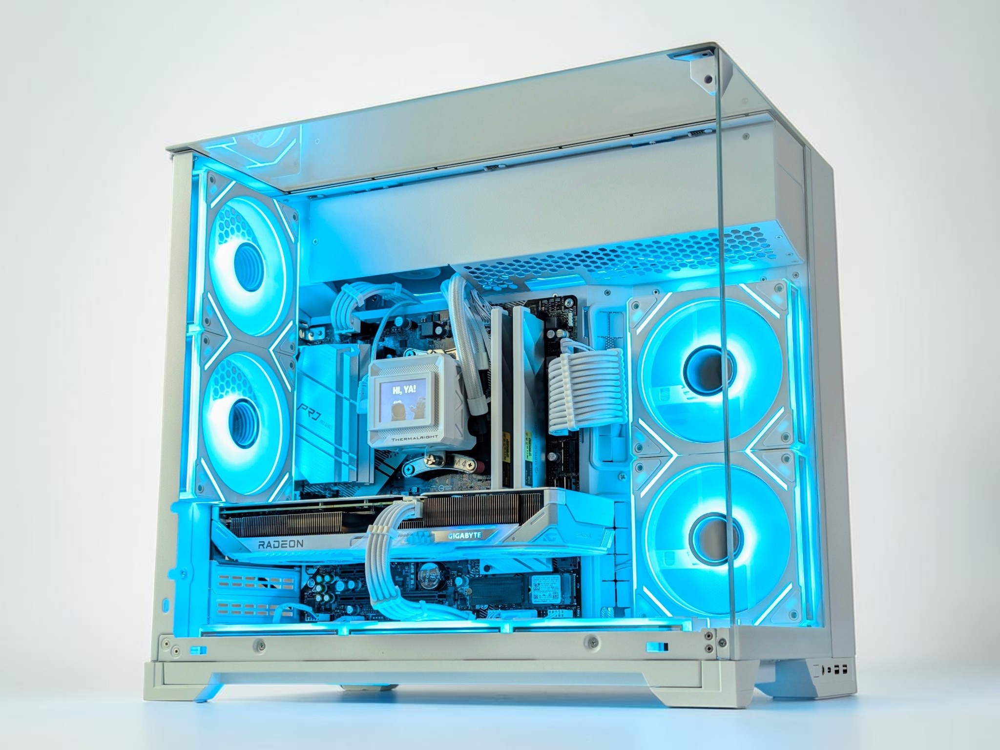 🤍🏔️Alaska🏔️❄️Gaming PC❄️AMD RX 9060 XT 16GB❄️AMD Ryzen 7 5800X 8 core❄️32GB DDR4❄️1TB SSD