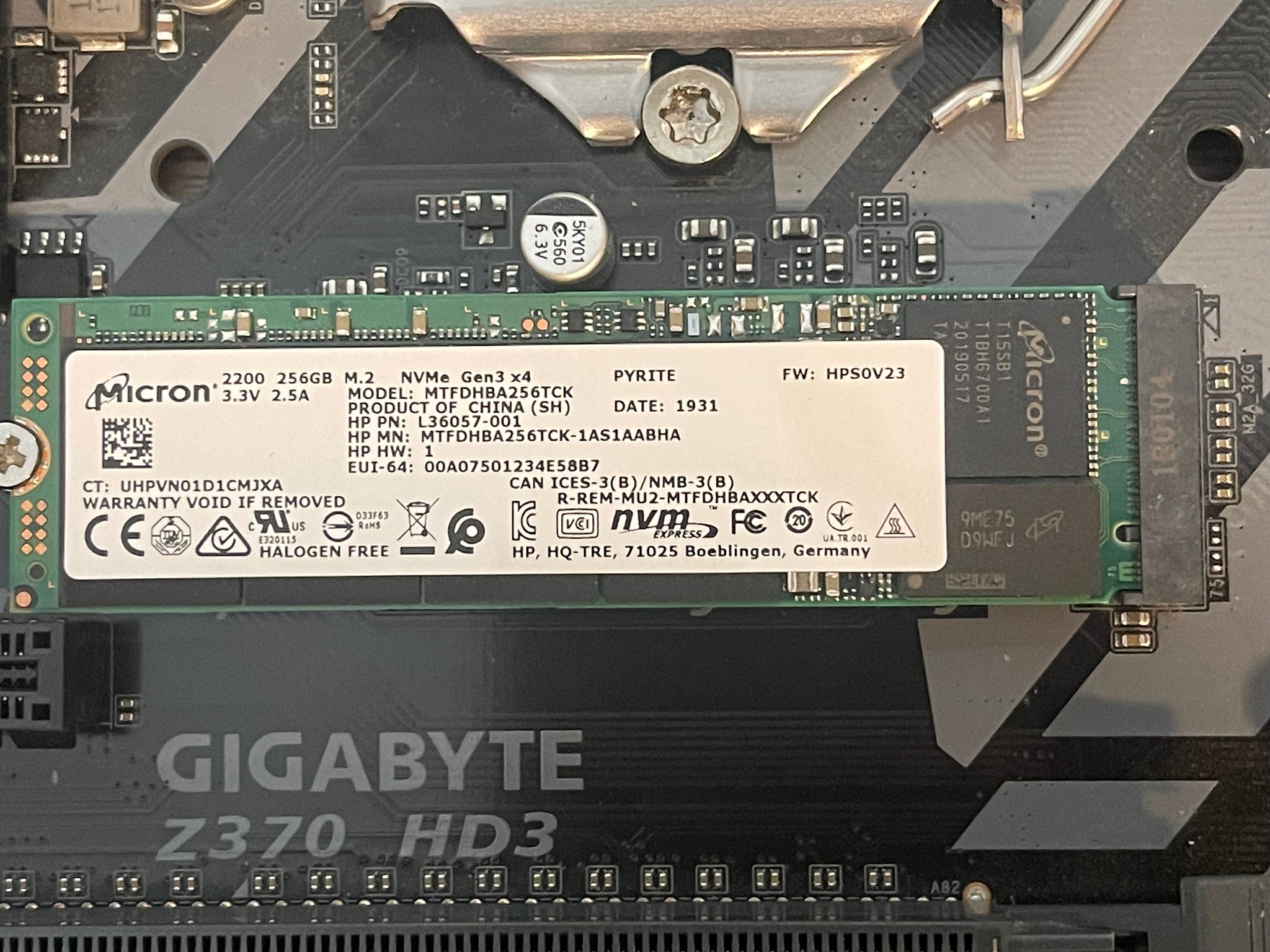 Used, Gigabyte z370 HD3, i7-8700, 16GB, 256GB