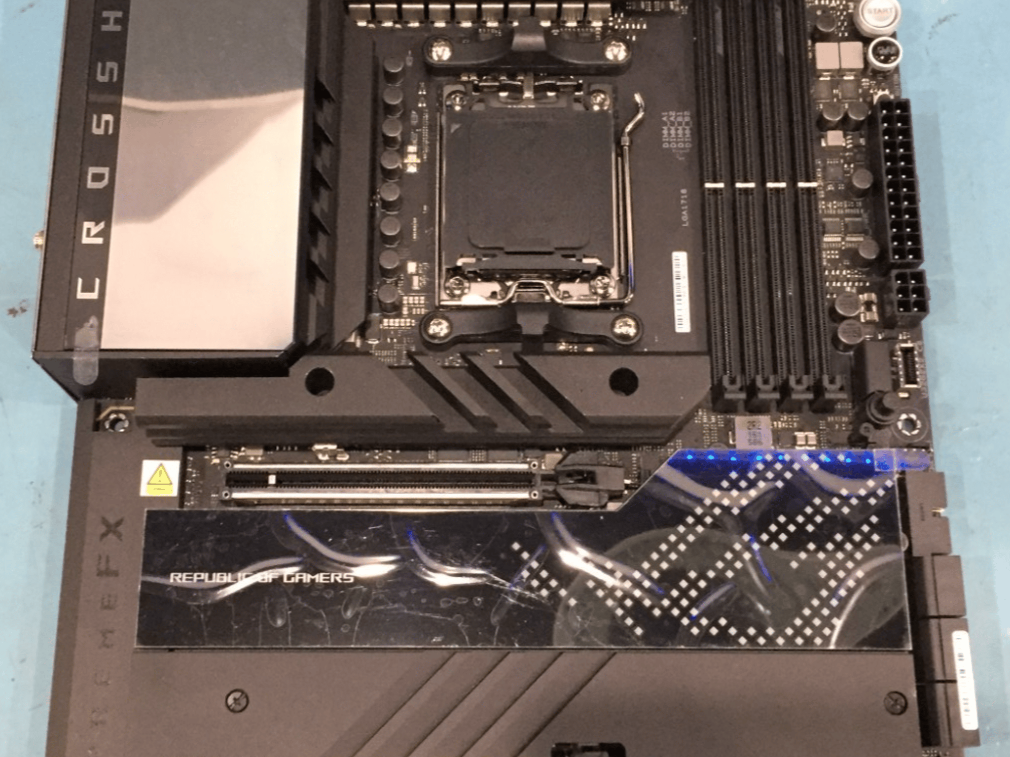 ASUS ROG CROSSHAIR X670E HERO AM5 MOTHERBOARD - RMA REPLACEMENT