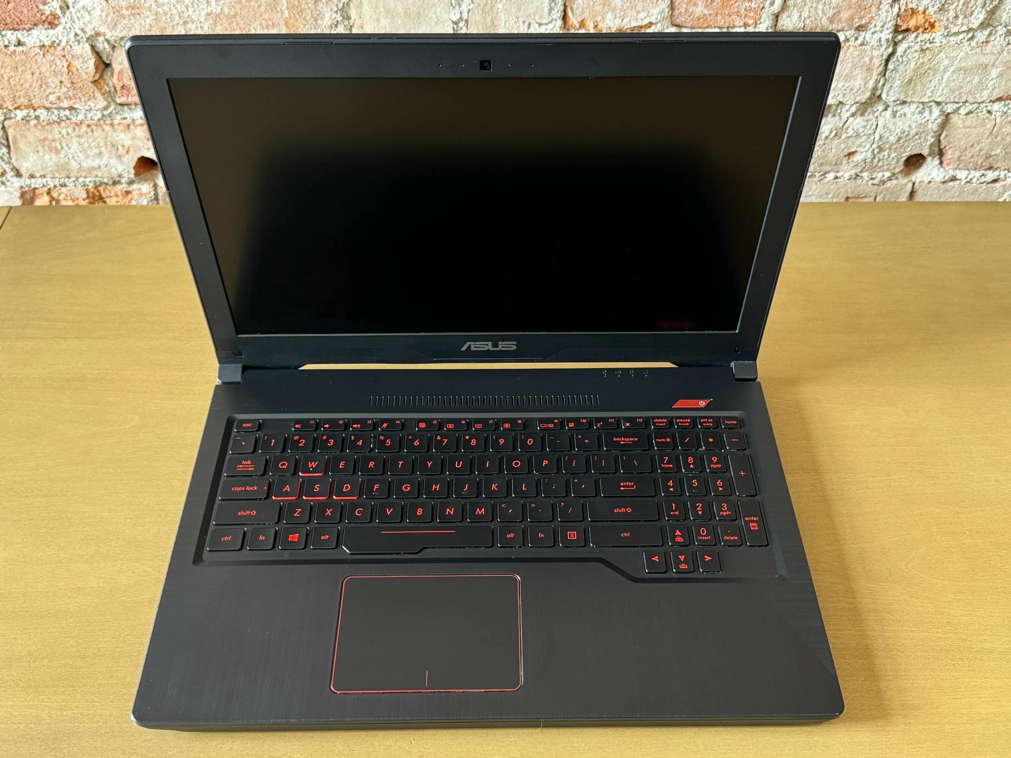 Asus FX503VM-NS52 Gaming Laptop i5-7300HQ Nvidia GTX 1060 16GB RAM1 1TB NVMe Windows 11 Refurbished