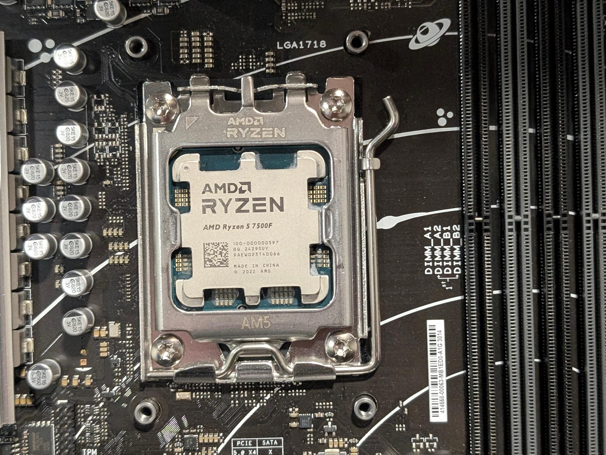 AMD Ryzen 5 7500F + ASUS PRIME B650M-A AX II