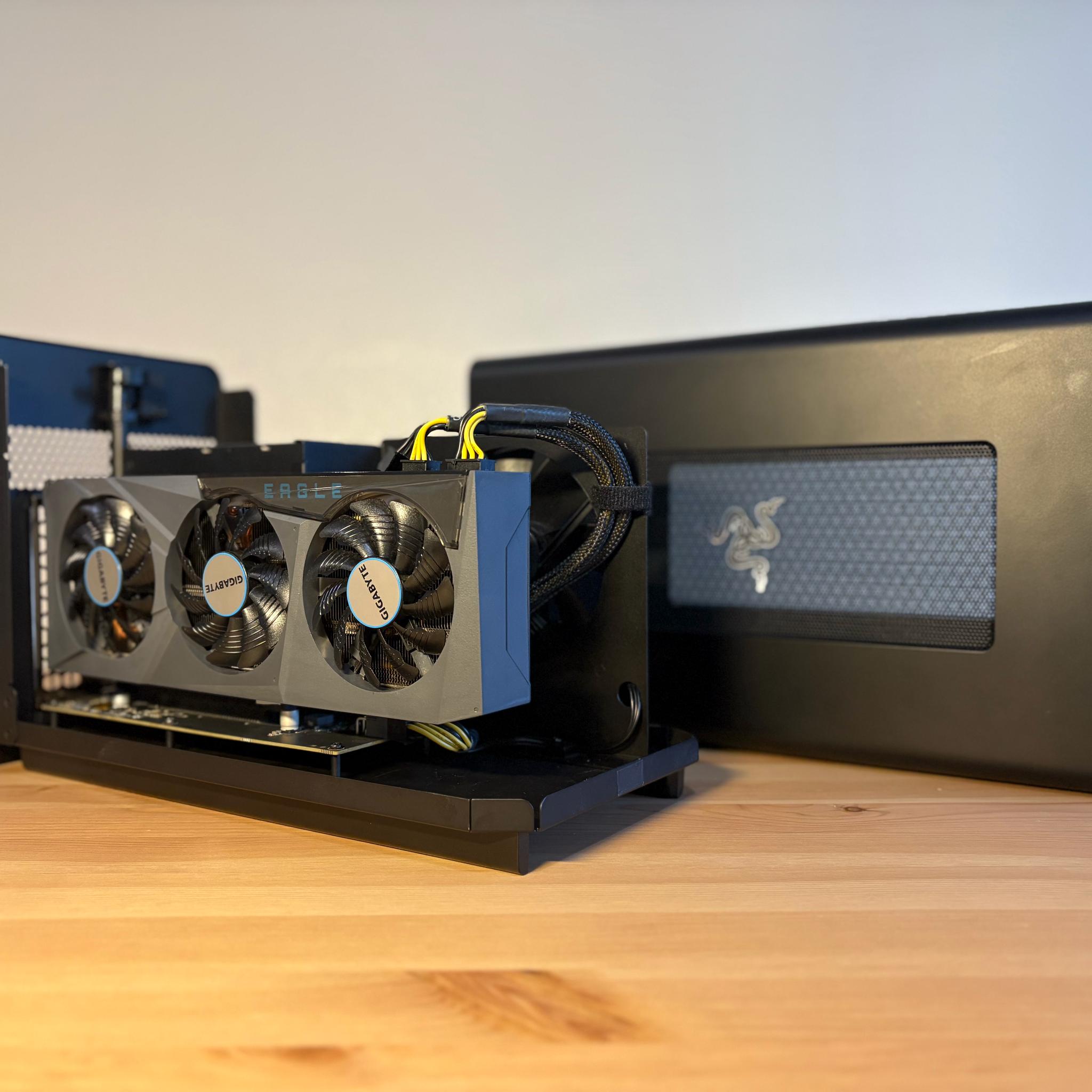 Razer Core X + RTX 3070 [Gigabyte EAGLE OC]