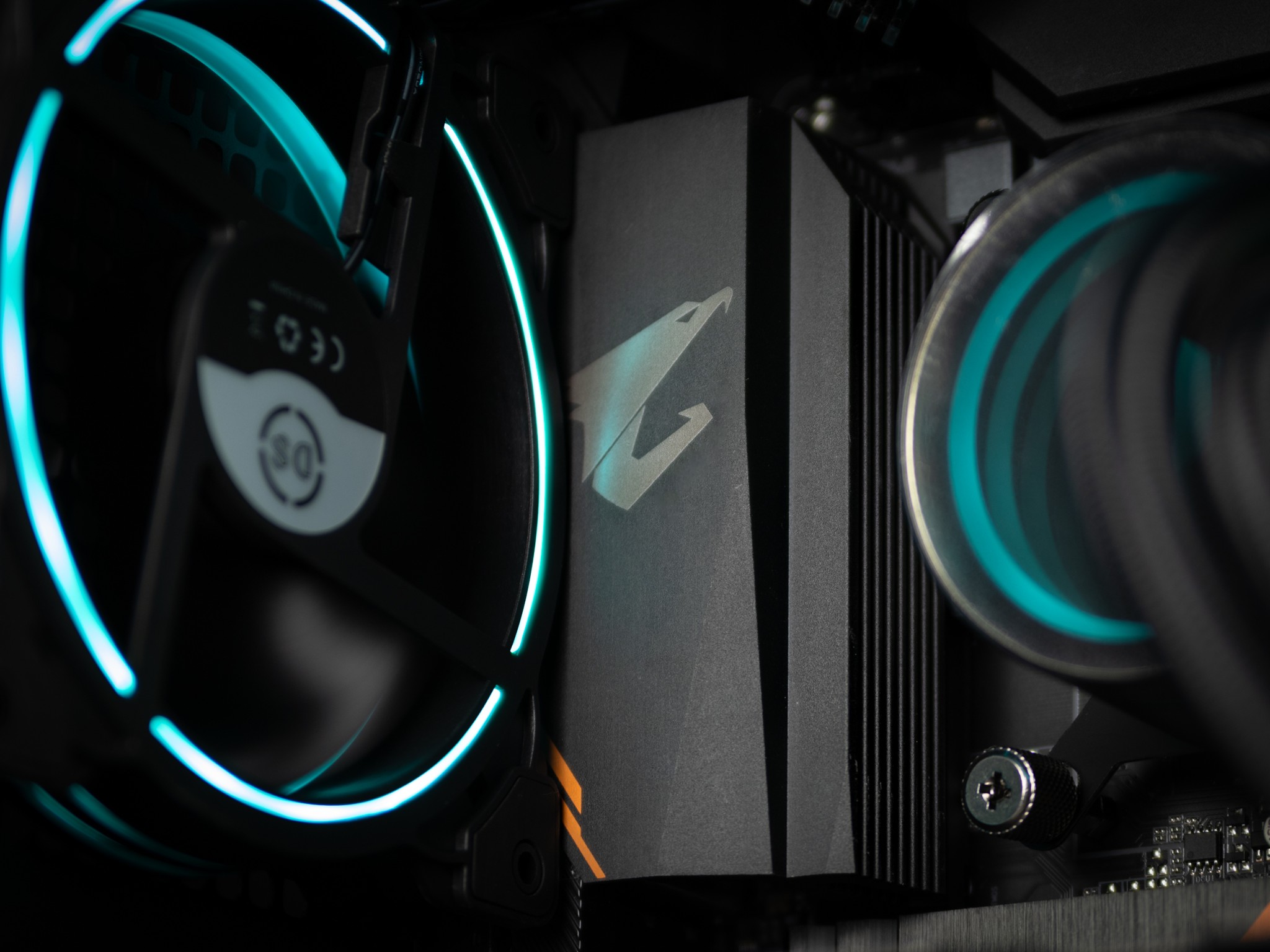 "Destro" RTX 4060 32GB Windows 11 1TB Workstation Gaming PC