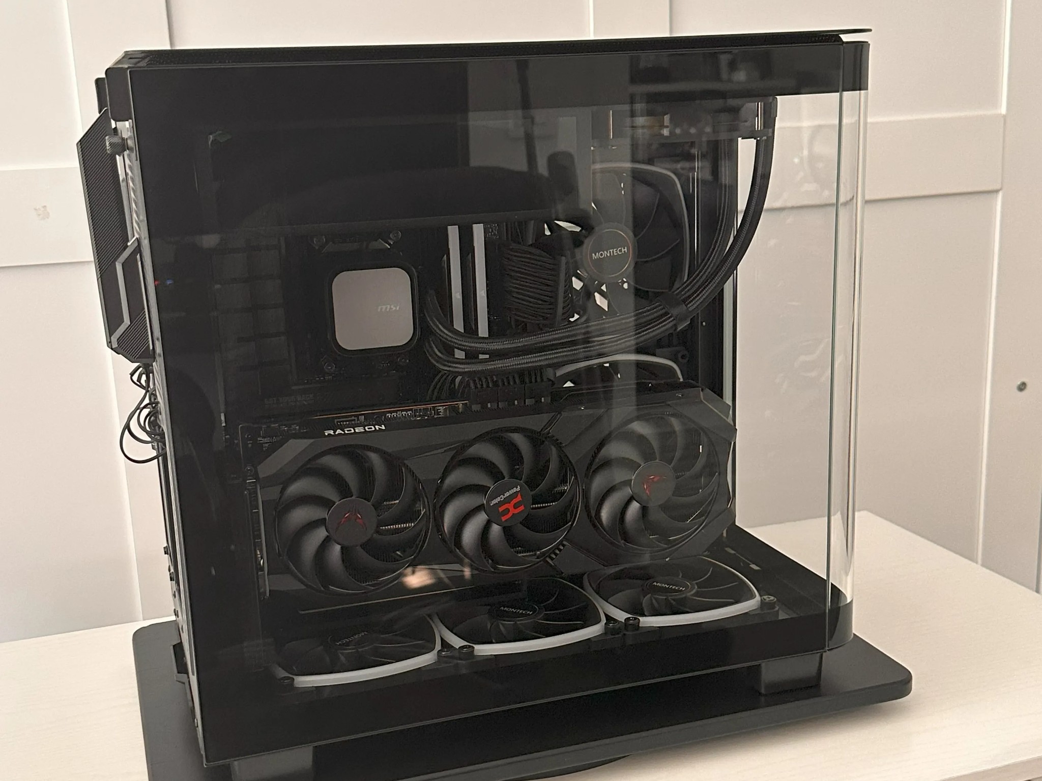 💎New Powercolor AMD Radeon™ RX 9070 XT 16GB /AMD Ryzen 7800X3D w/ CORSAIR VENGEANCE 32GB DDR5-6000 💎