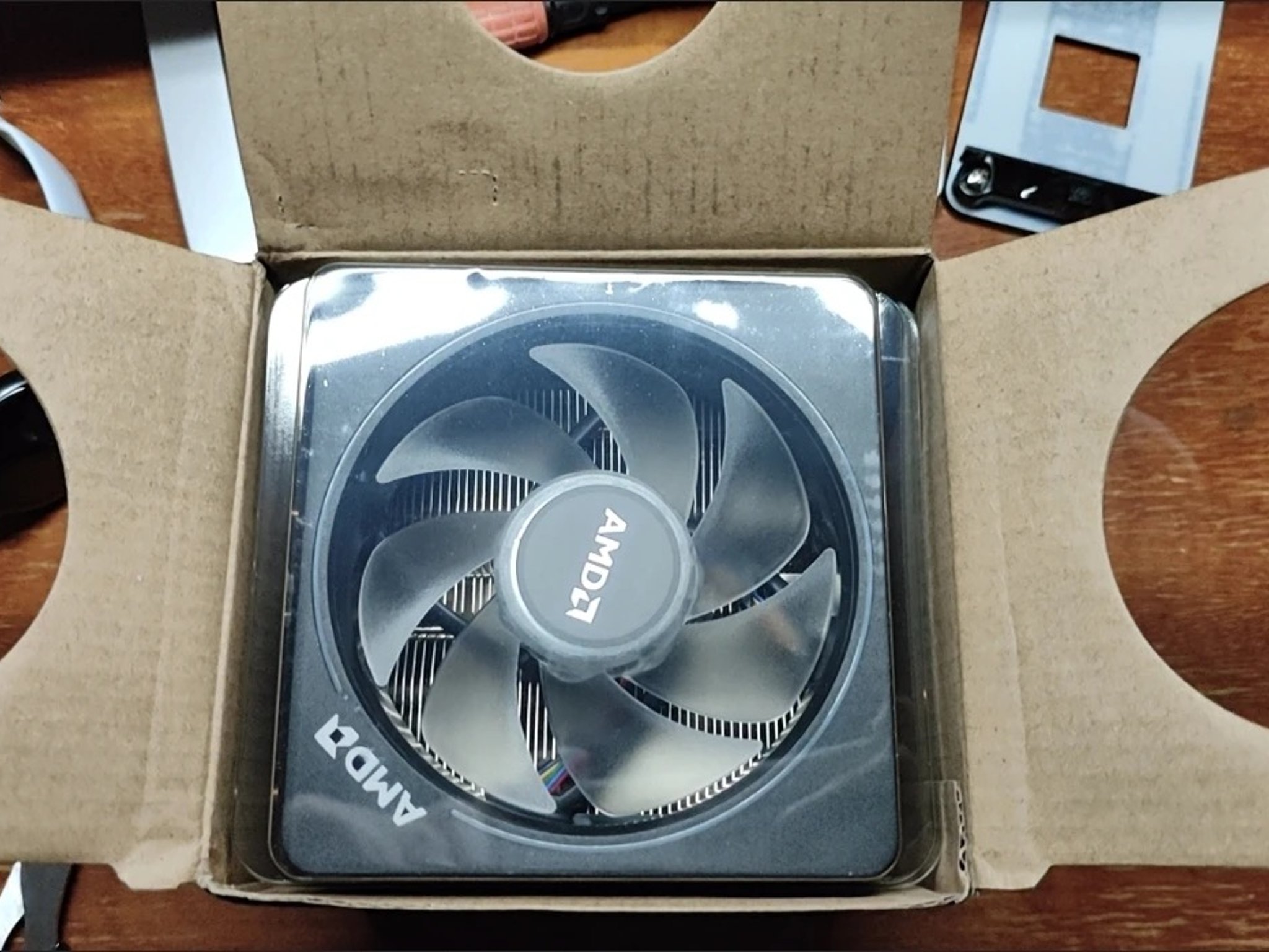 AMD Wraith Prism RGB Cooler