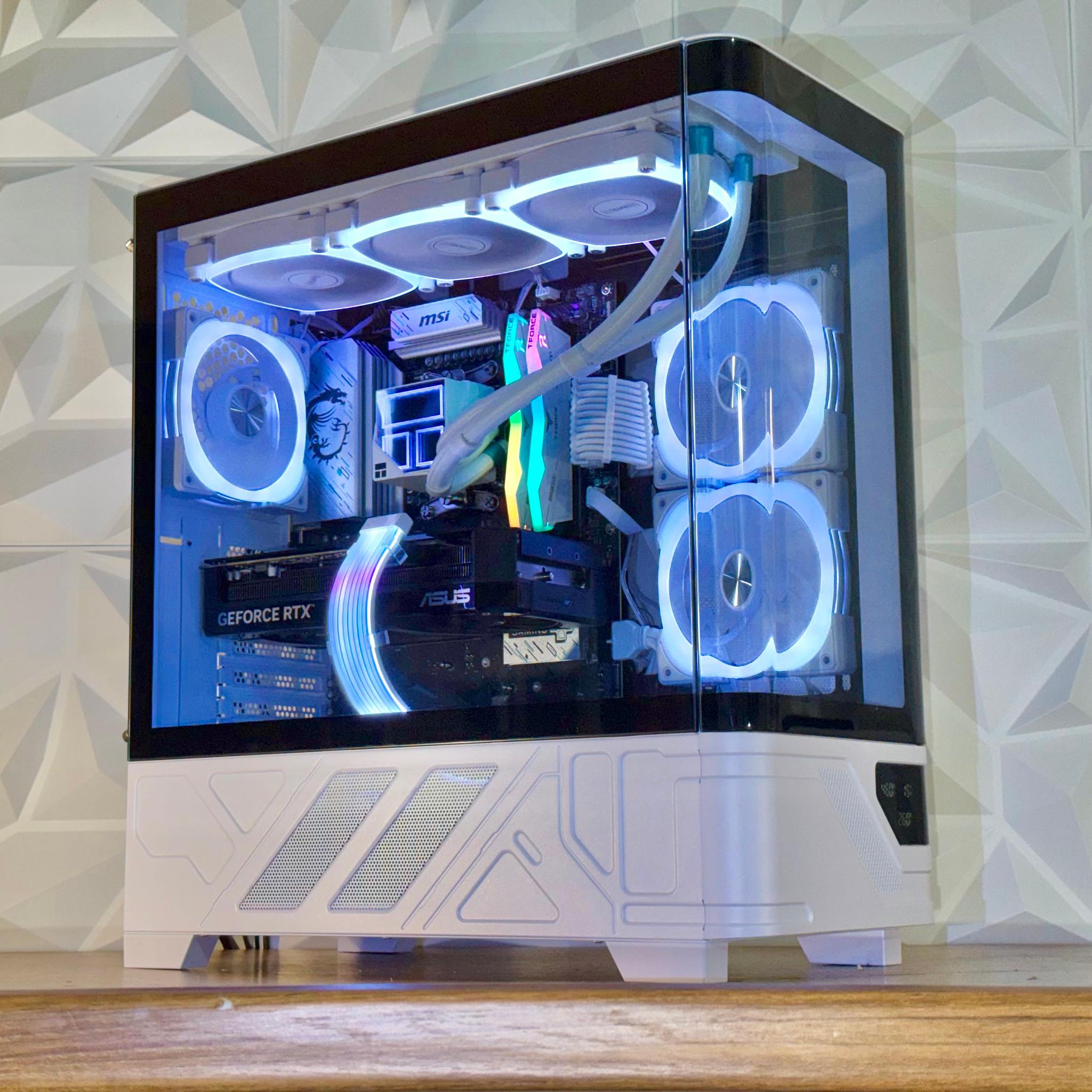 ❄️Ryzen 7600X3D + 9070XT/RTX 5070 |32GB DDR5| 1TB SSD | Windows 11 Pro ❄️ “AURORA CUBE” LCD PC