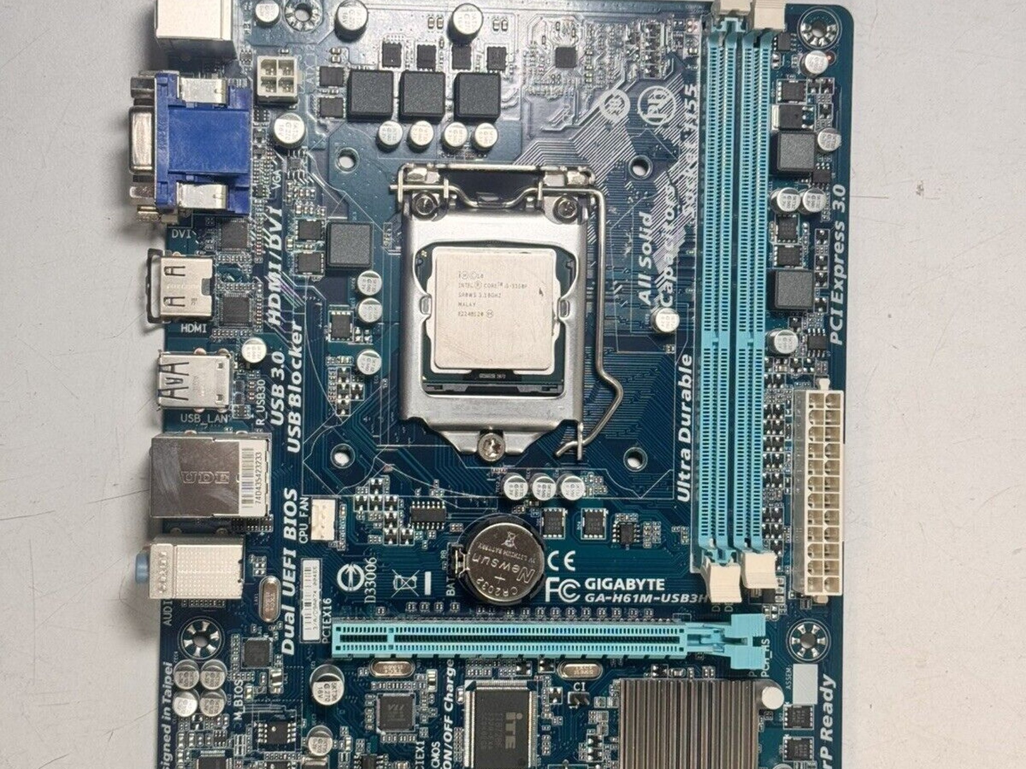 Gigabyte GA-H61M-USB3H Motherboard w/i5-3350P CPU